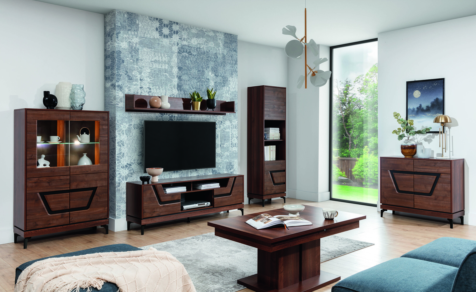 Regal Romlora 105