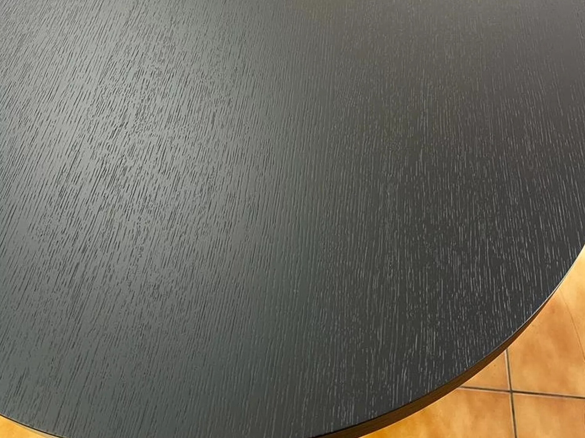 Miza Detroit 121 (Črna)