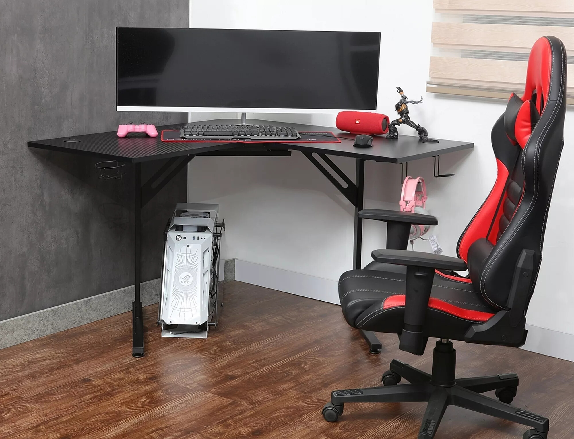 Kotna pisalna miza Detroit 215