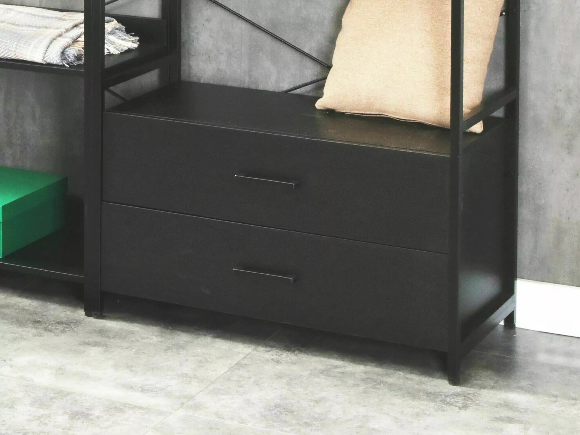 Obešalnik Detroit 239