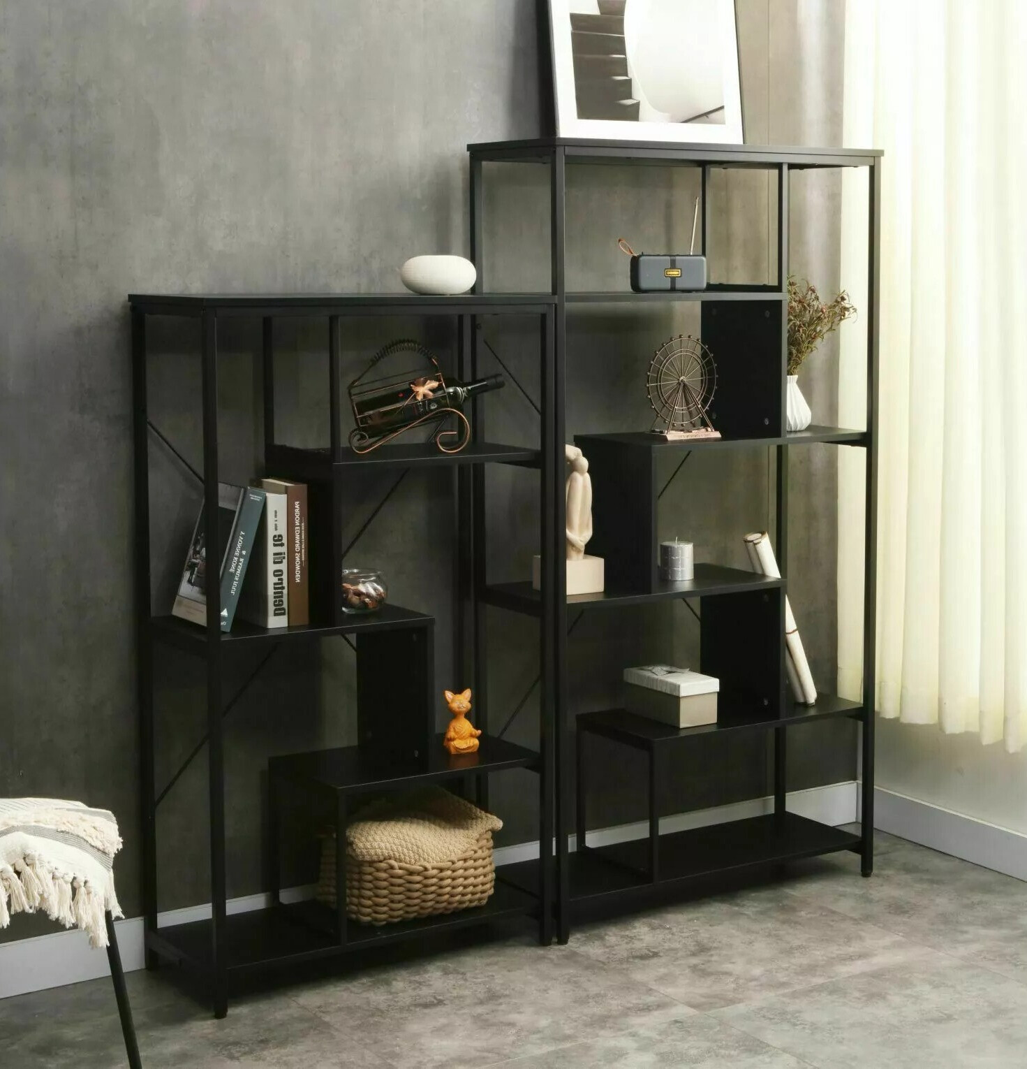 Regal Detroit 234 (Črna)