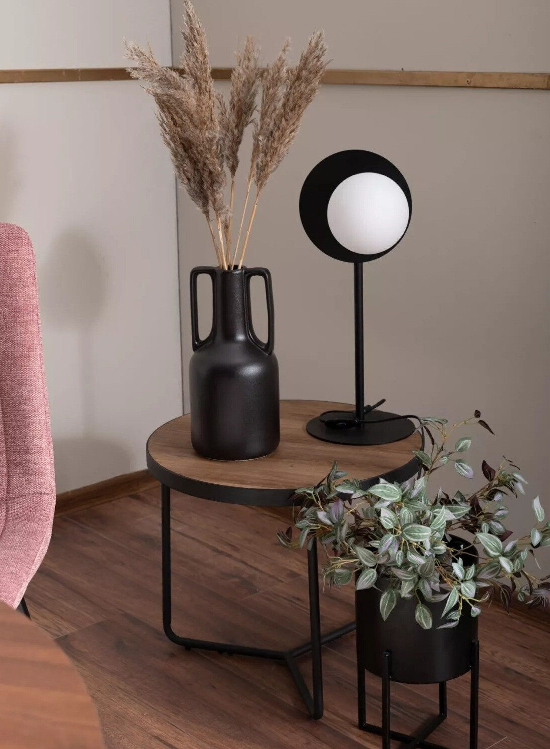 Komplet klubskih mizic Detroit 281 (Oreh)