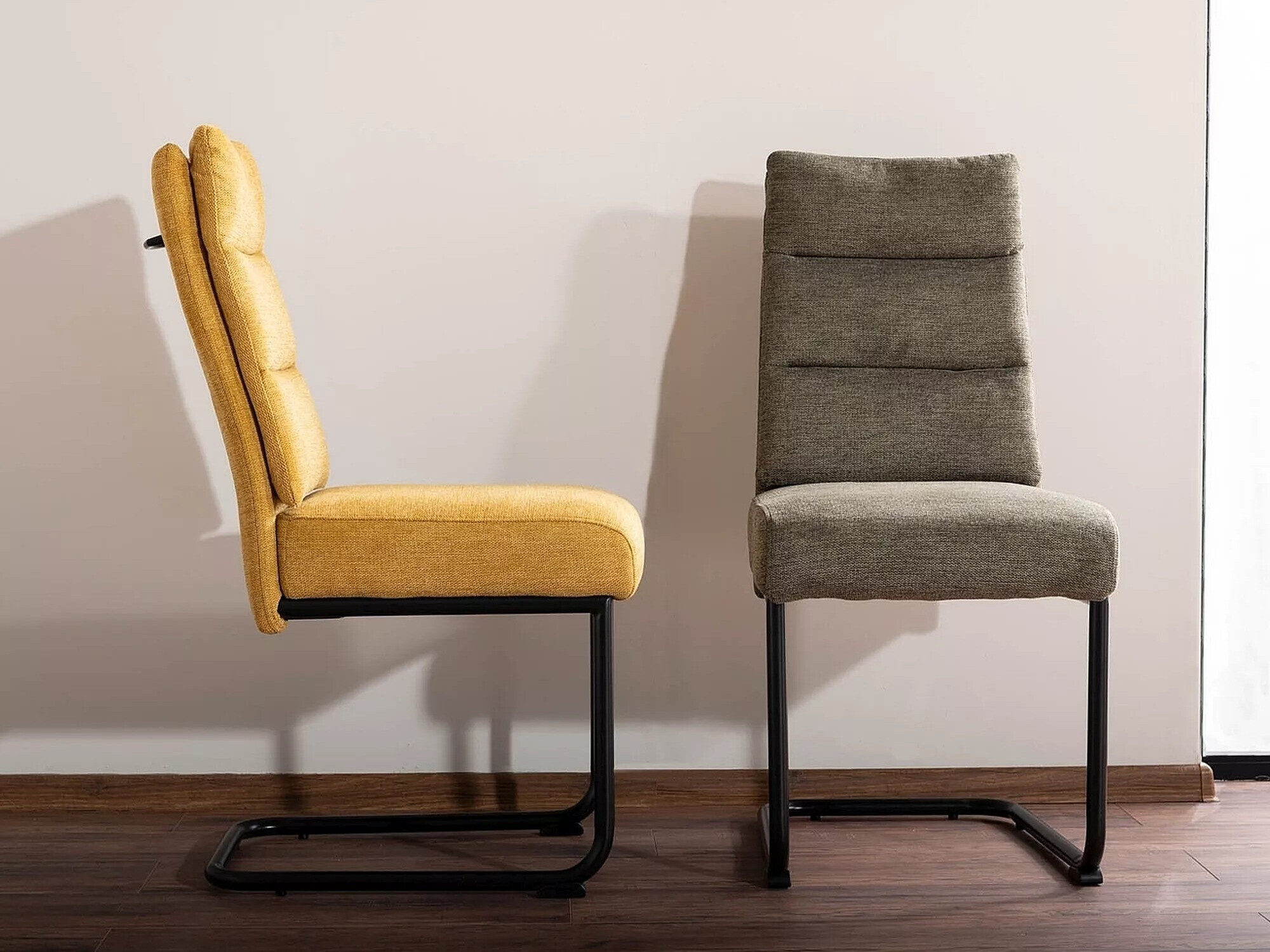 Stol Detroit 294 (Svetla oljka)