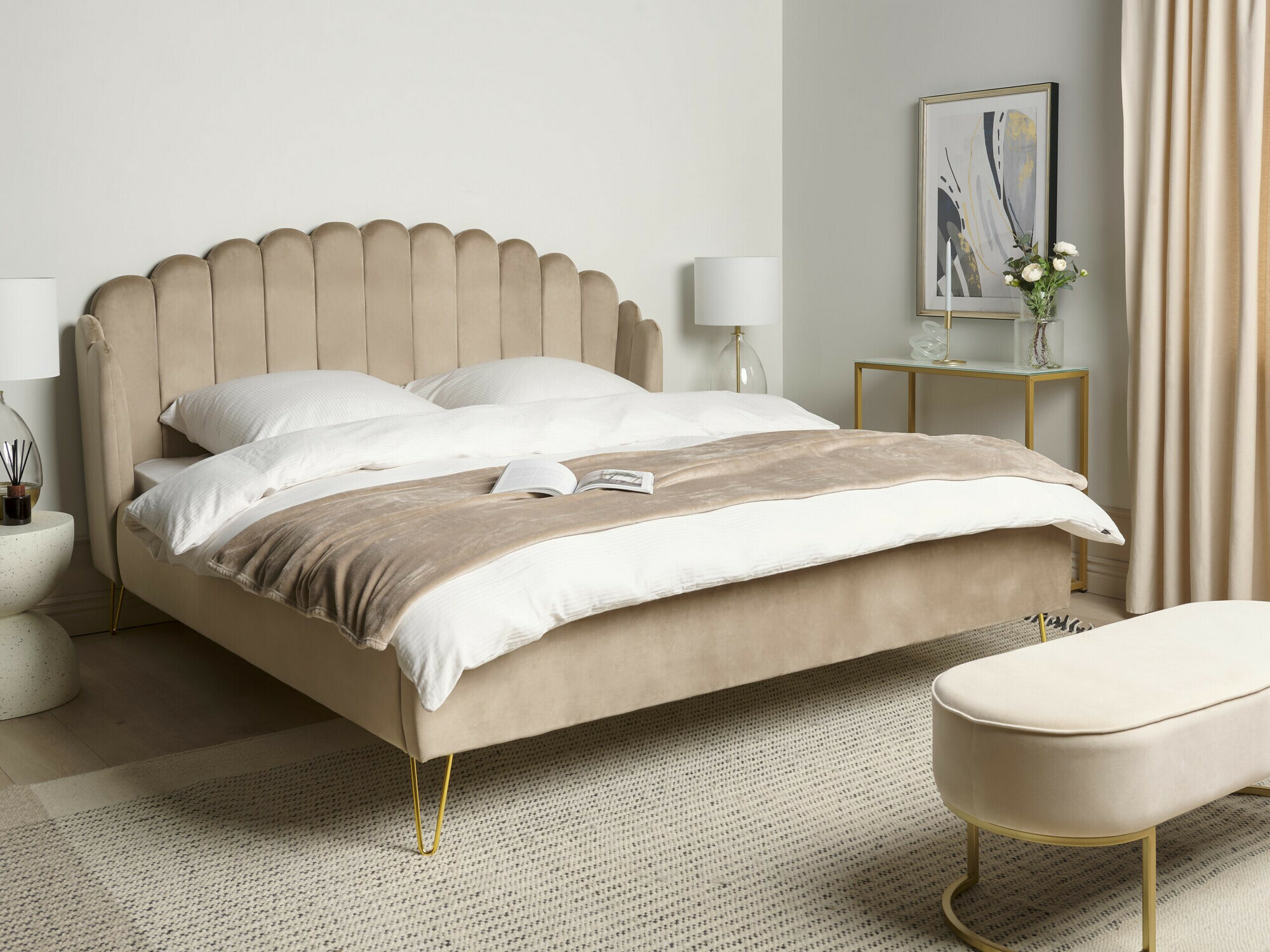 Postelja Berwyn 264 (Taupe)