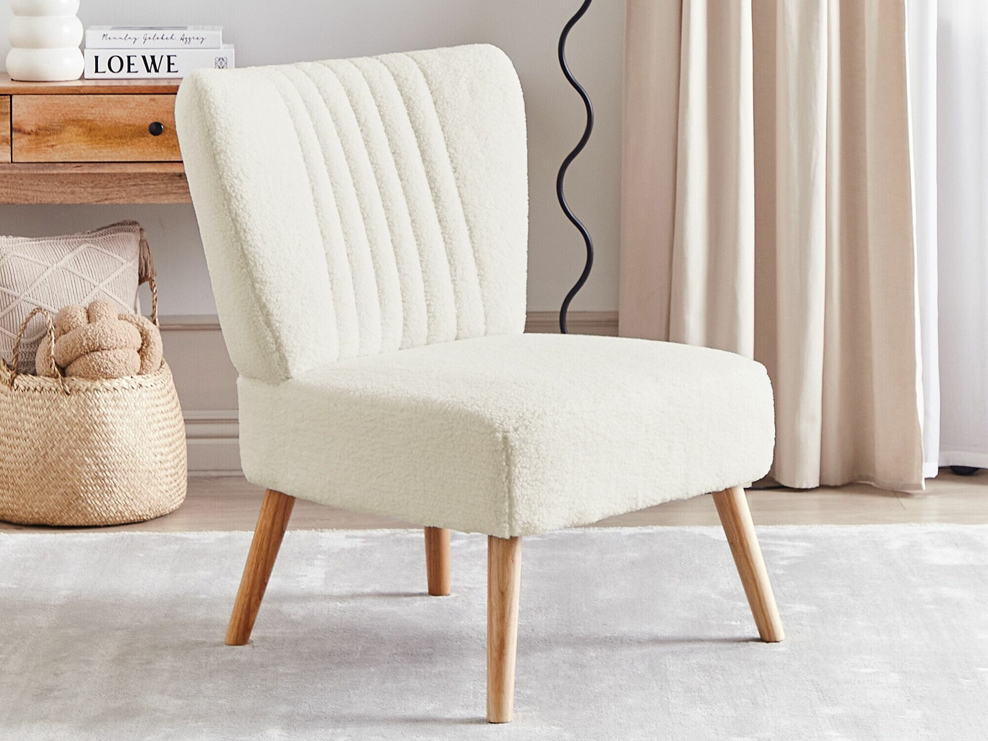 Fotelj Berwyn 1131 (Bela + Svetel les)