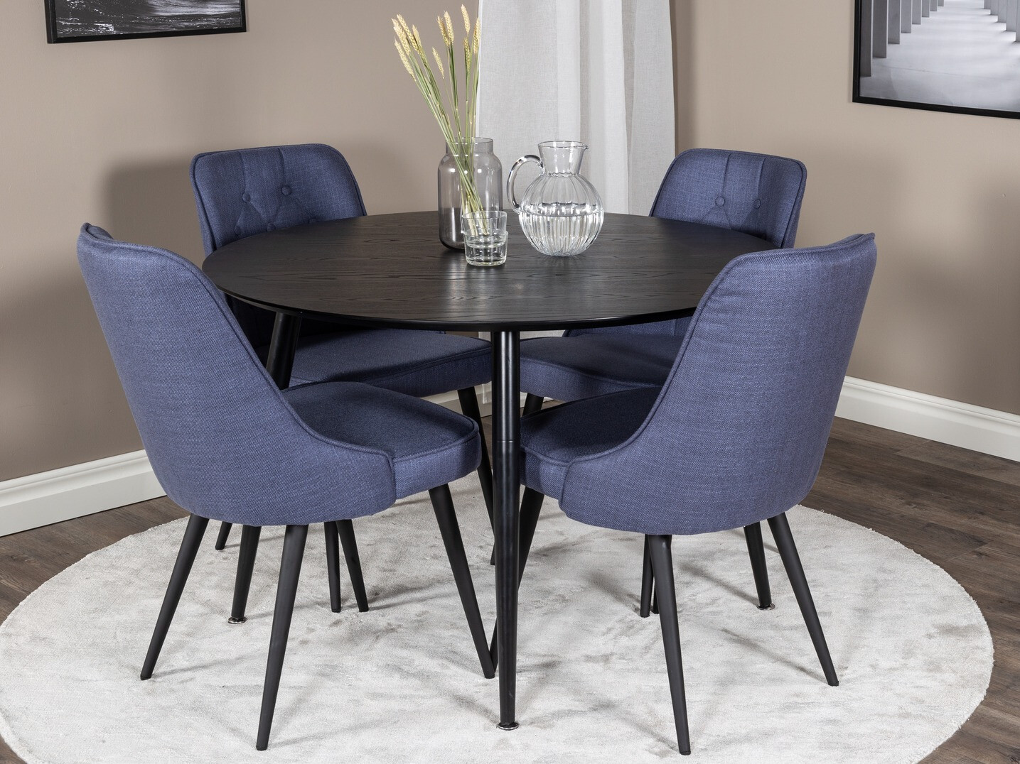 Jedilniški komplet Dallas 1879