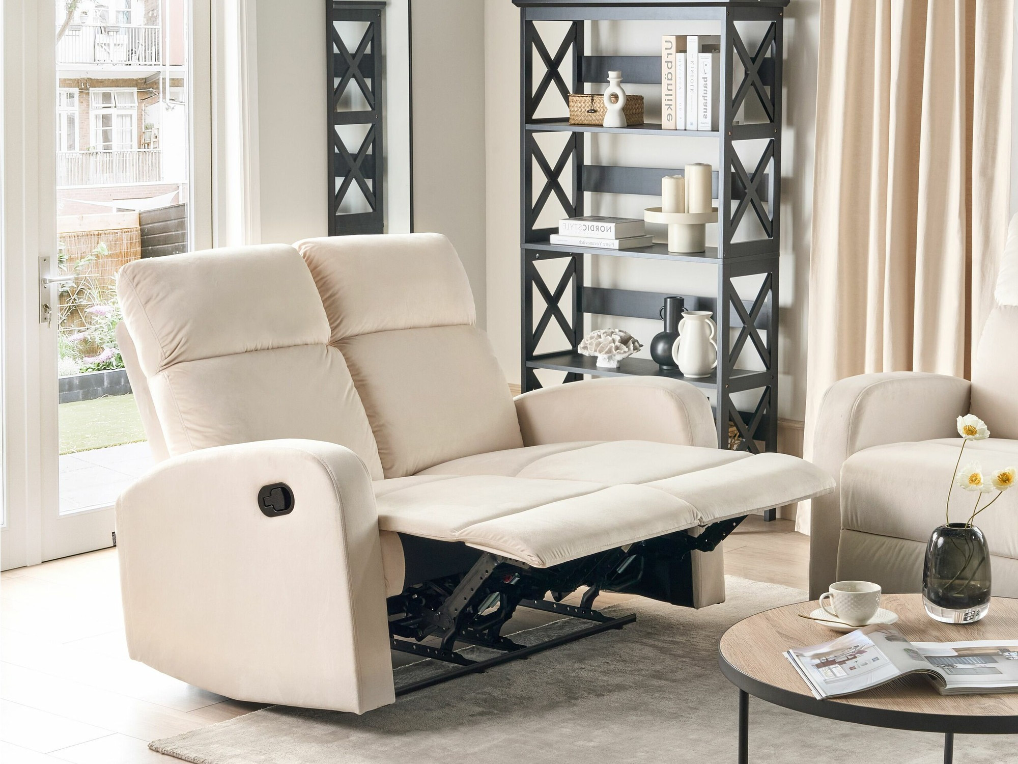 Kavč s počivalnikom Berwyn 2107 (Krema)