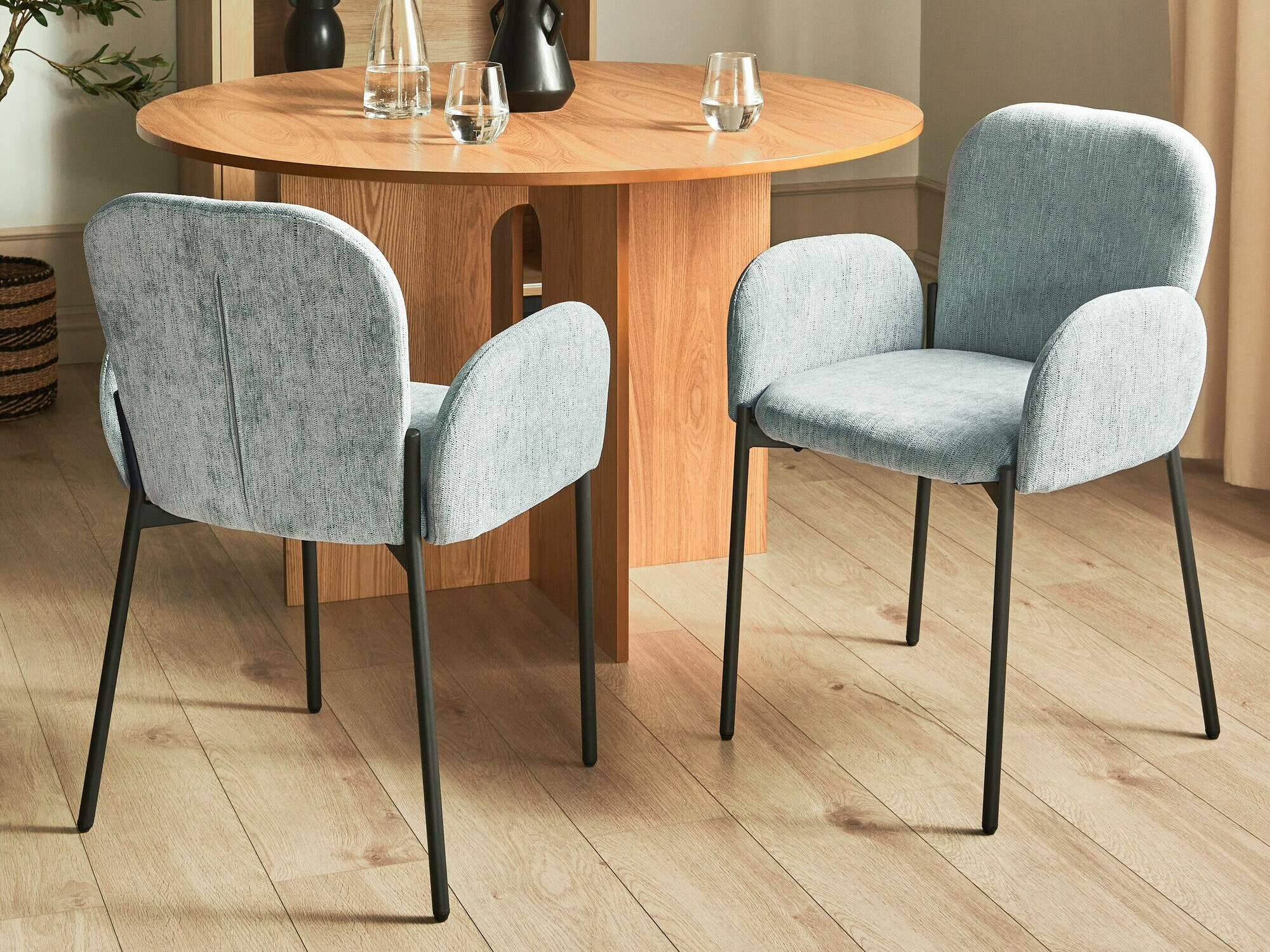 Komplet stolov Berwyn 2122 (Svetla menta)