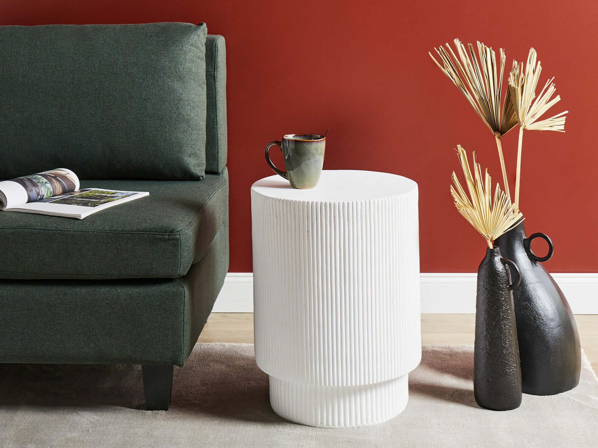 Stranska mizica Berwyn 2126 (Bela)