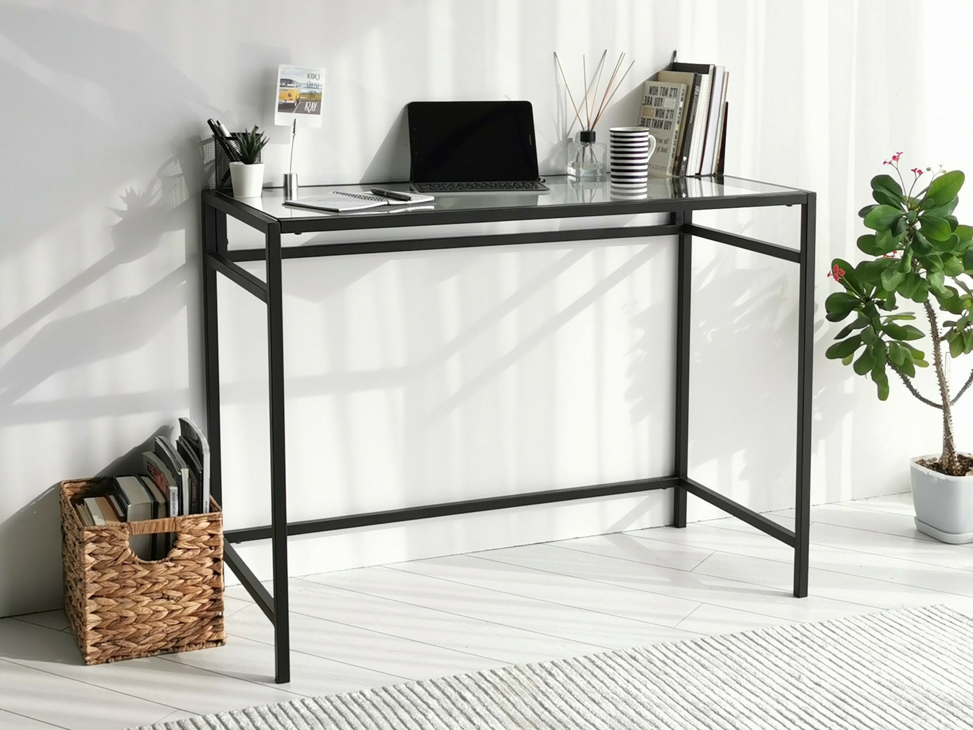 Pisalna miza Asheboro 128