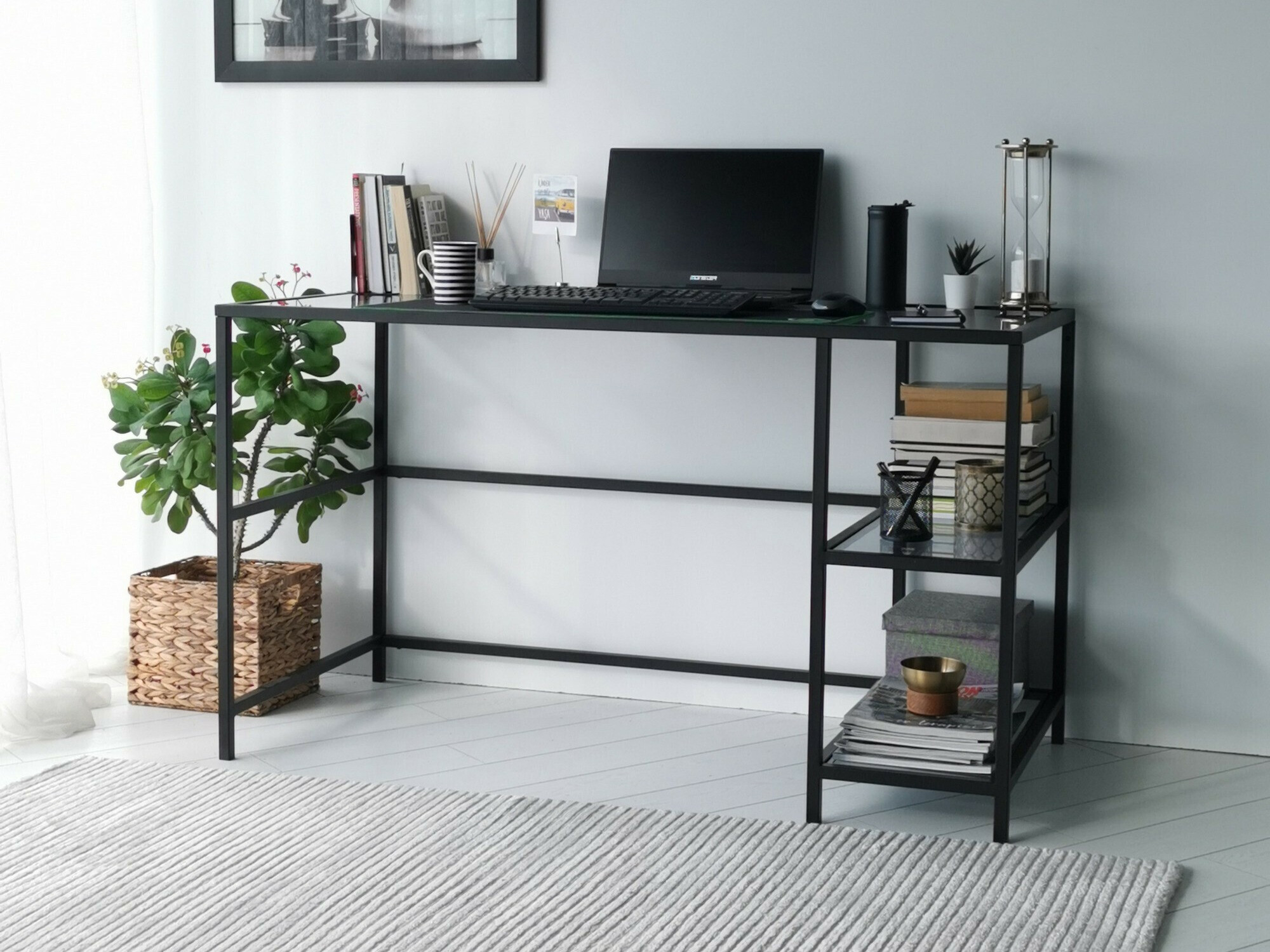 Pisalna miza Asheboro 129