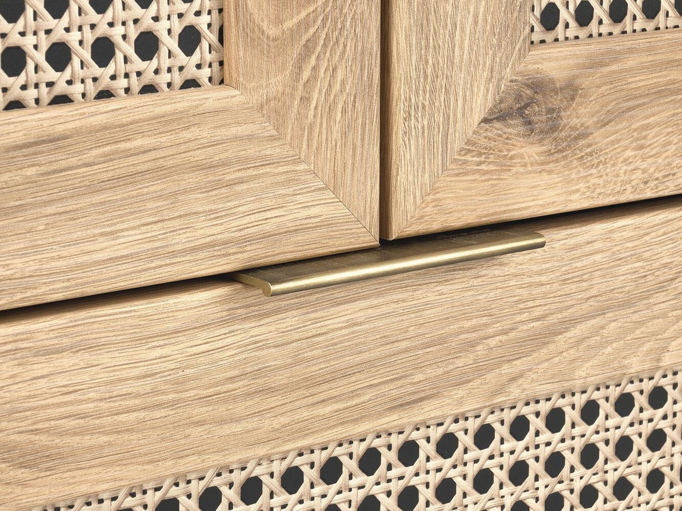 Garderobna omara Bencamu 102