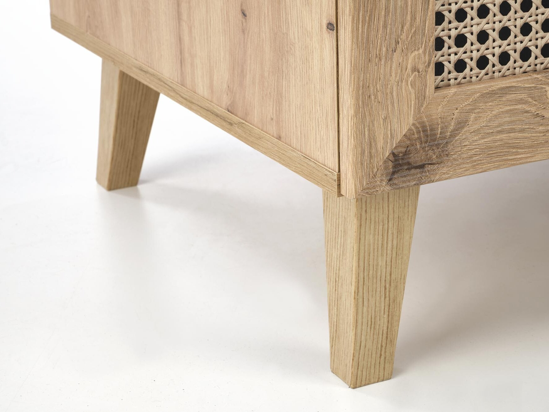 Garderobna omara Bencamu 102