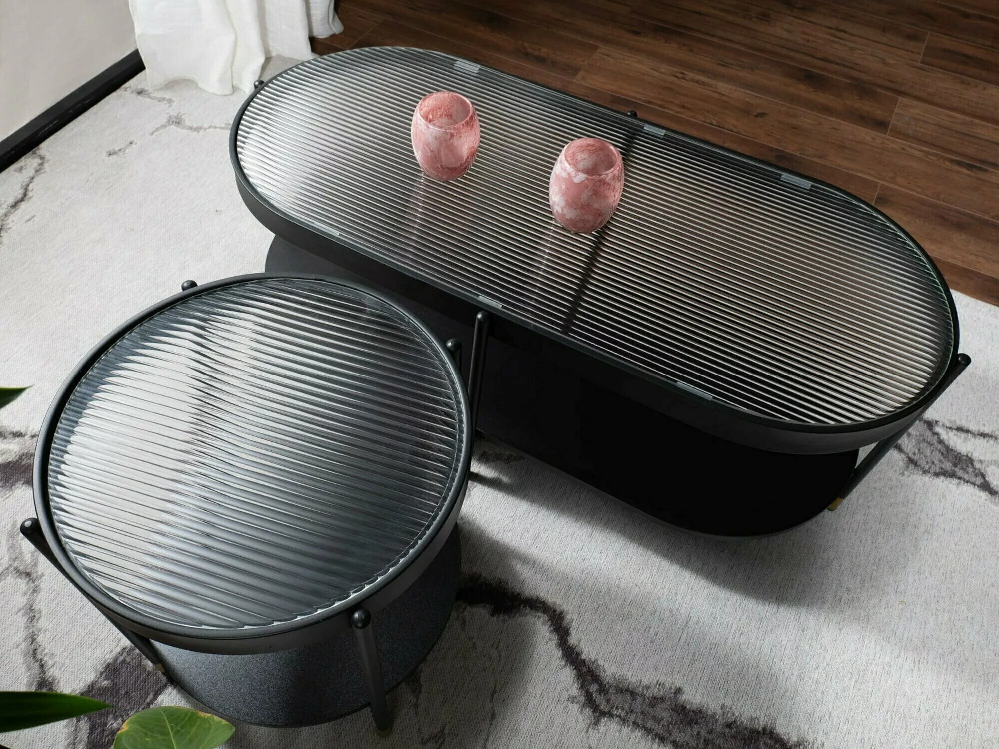 Klubska mizica Detroit 422