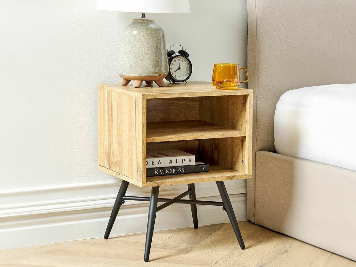 Nočna omarica Berwyn 332