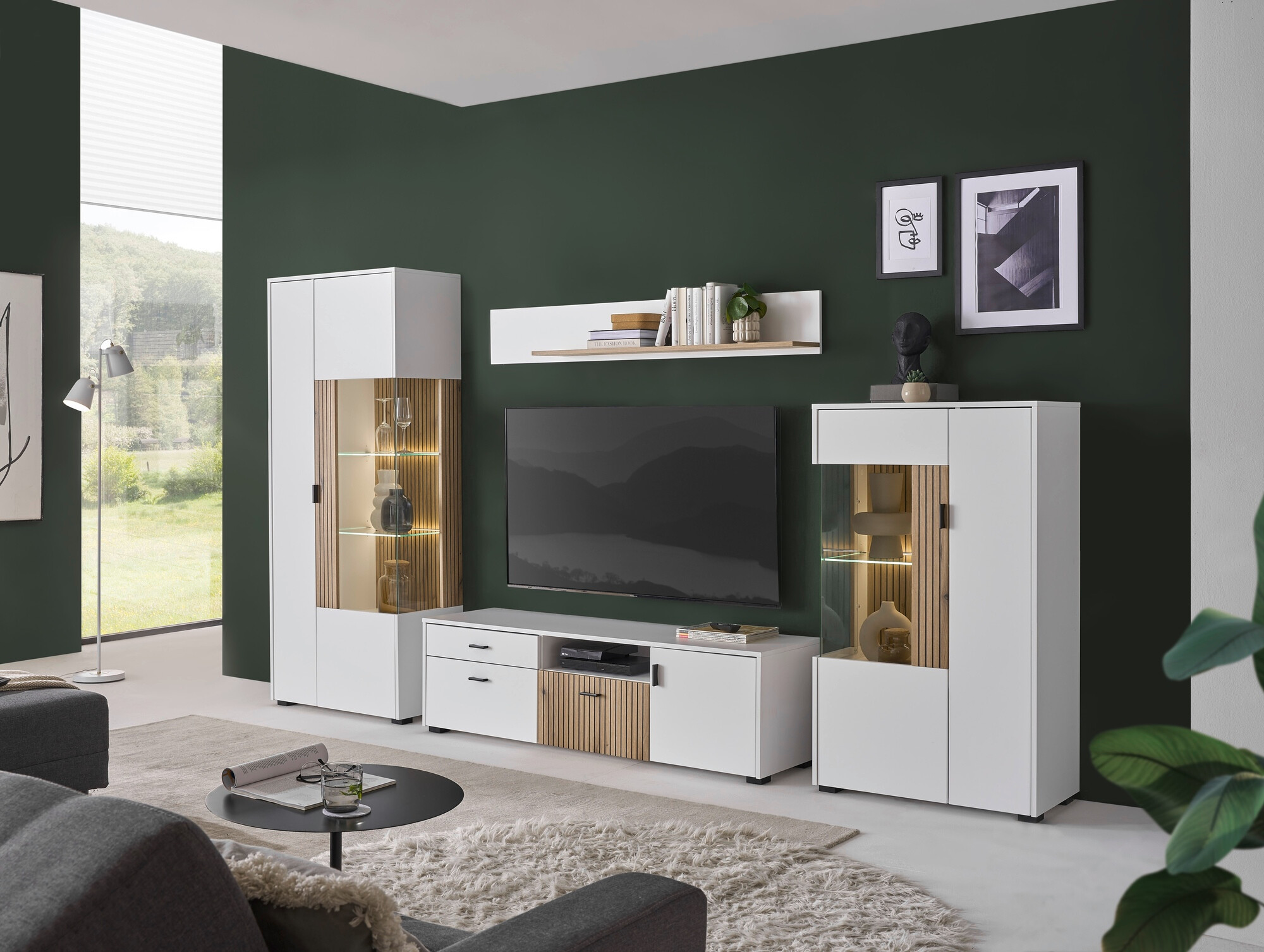 Omarica Belmelu 102 (Bela + Hrast)