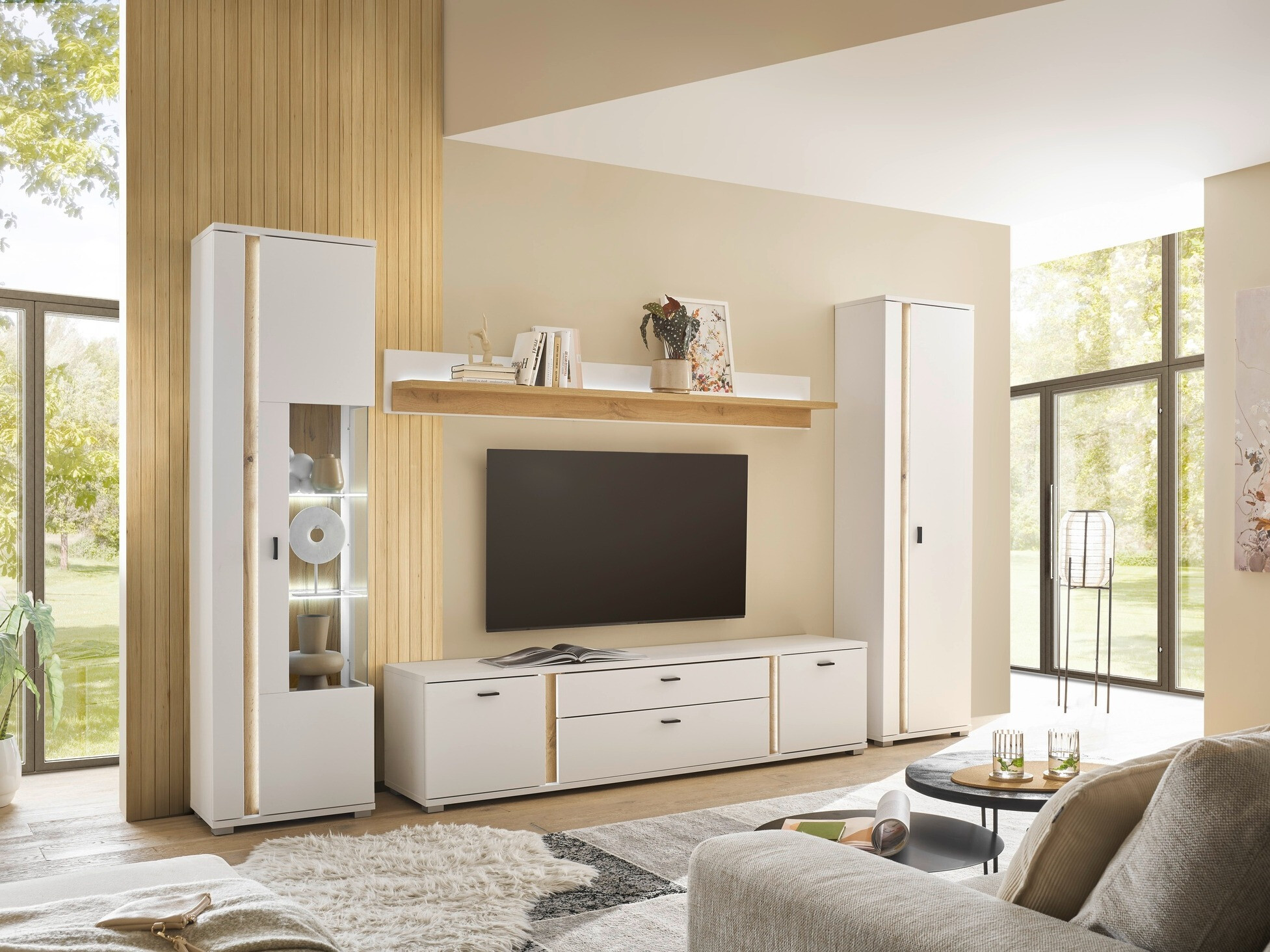 Regal Avimavi 100 (Bela + Wotan hrast)