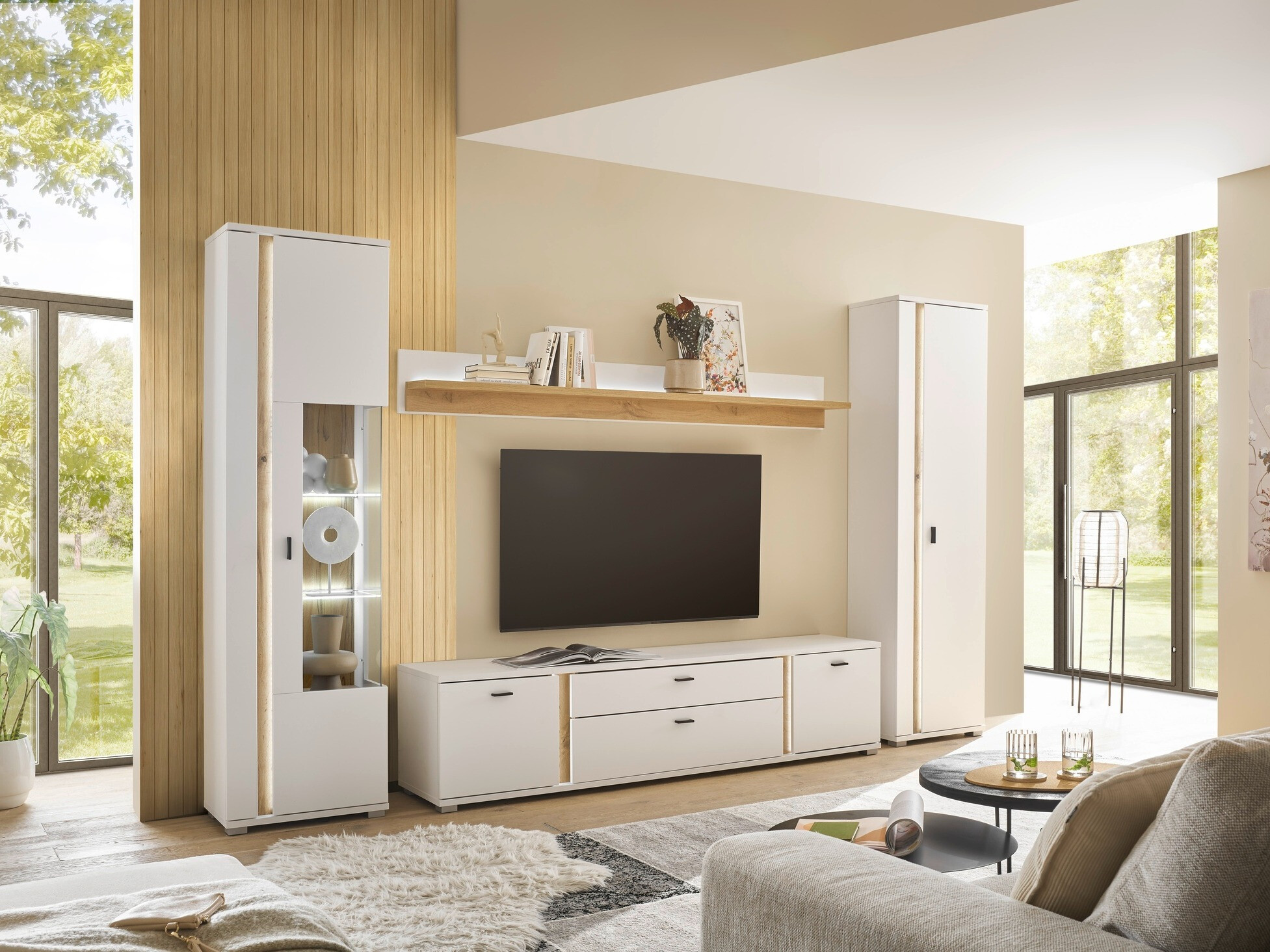 Regal Avimavi 100 (Bela + Wotan hrast)