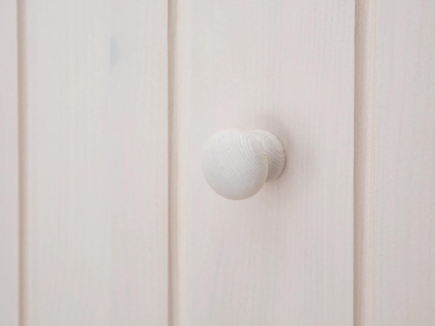 Obešalnik Saltoro 134 (Bela)