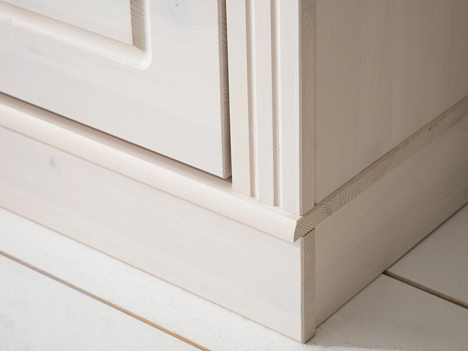 Omarica za čevlje Saltoro 132 (Bela)