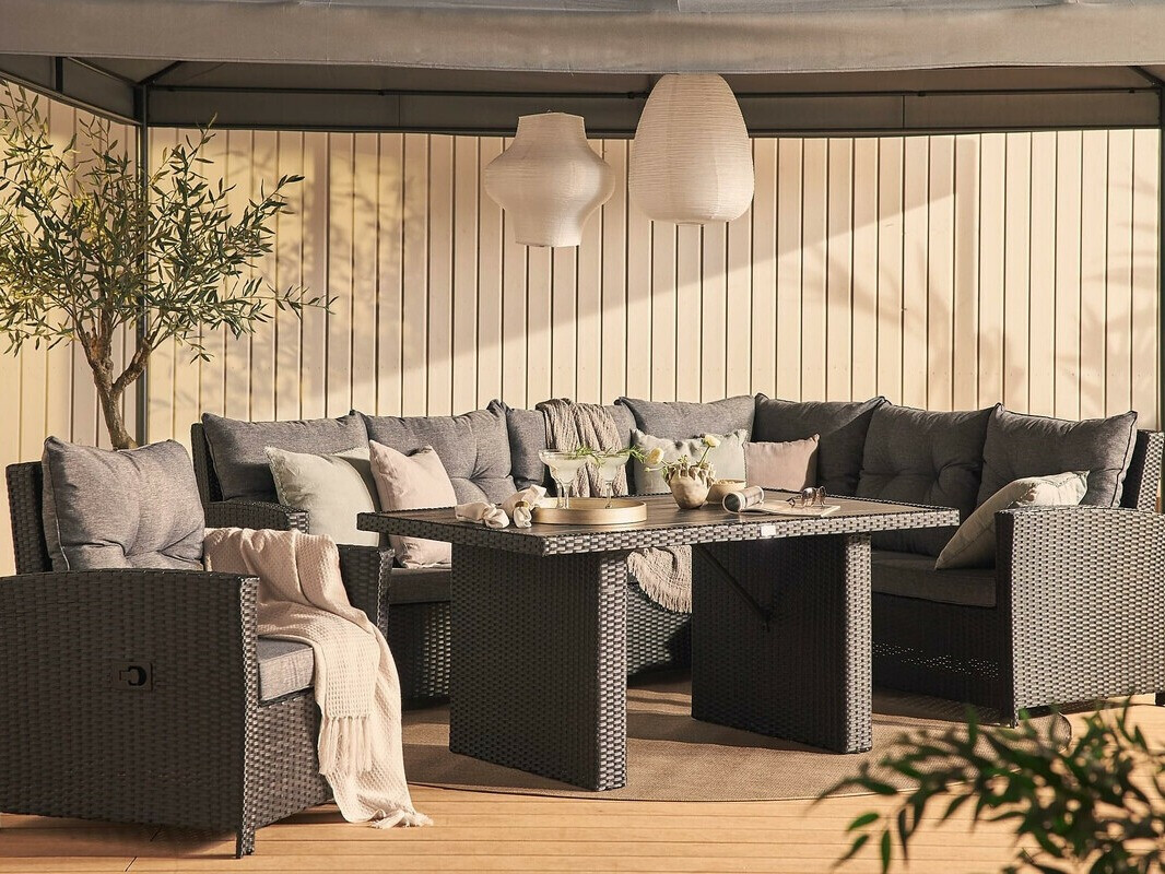 Komplet vrtnega pohištva Comfort Garden 1028