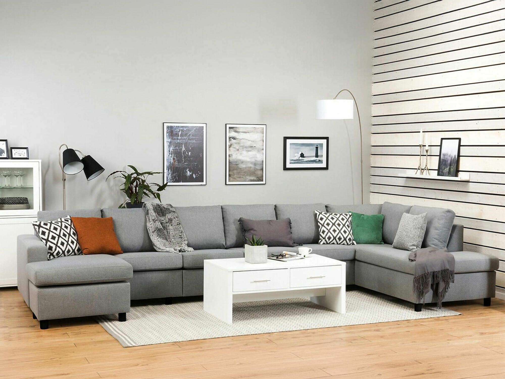 Kotna garnitura Scandinavian Choice Remavio 167 (Inari 91)