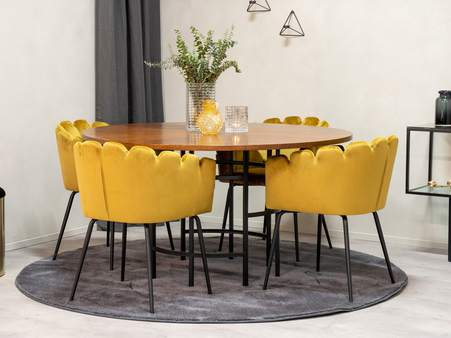 Stol Dallas 134 (Rumena + Črna)