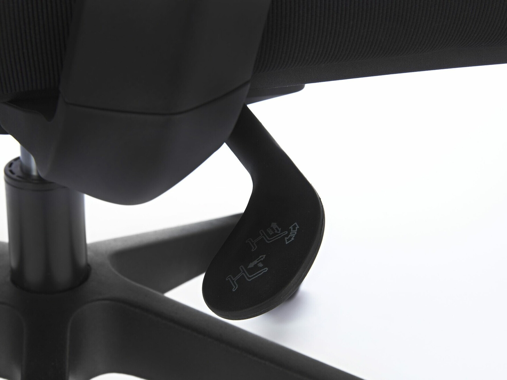 Pisarniški stol Lodi 106