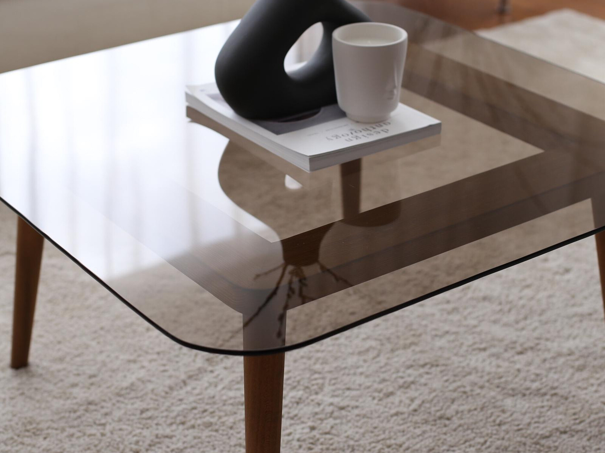 Klubska mizica Kailua 1636