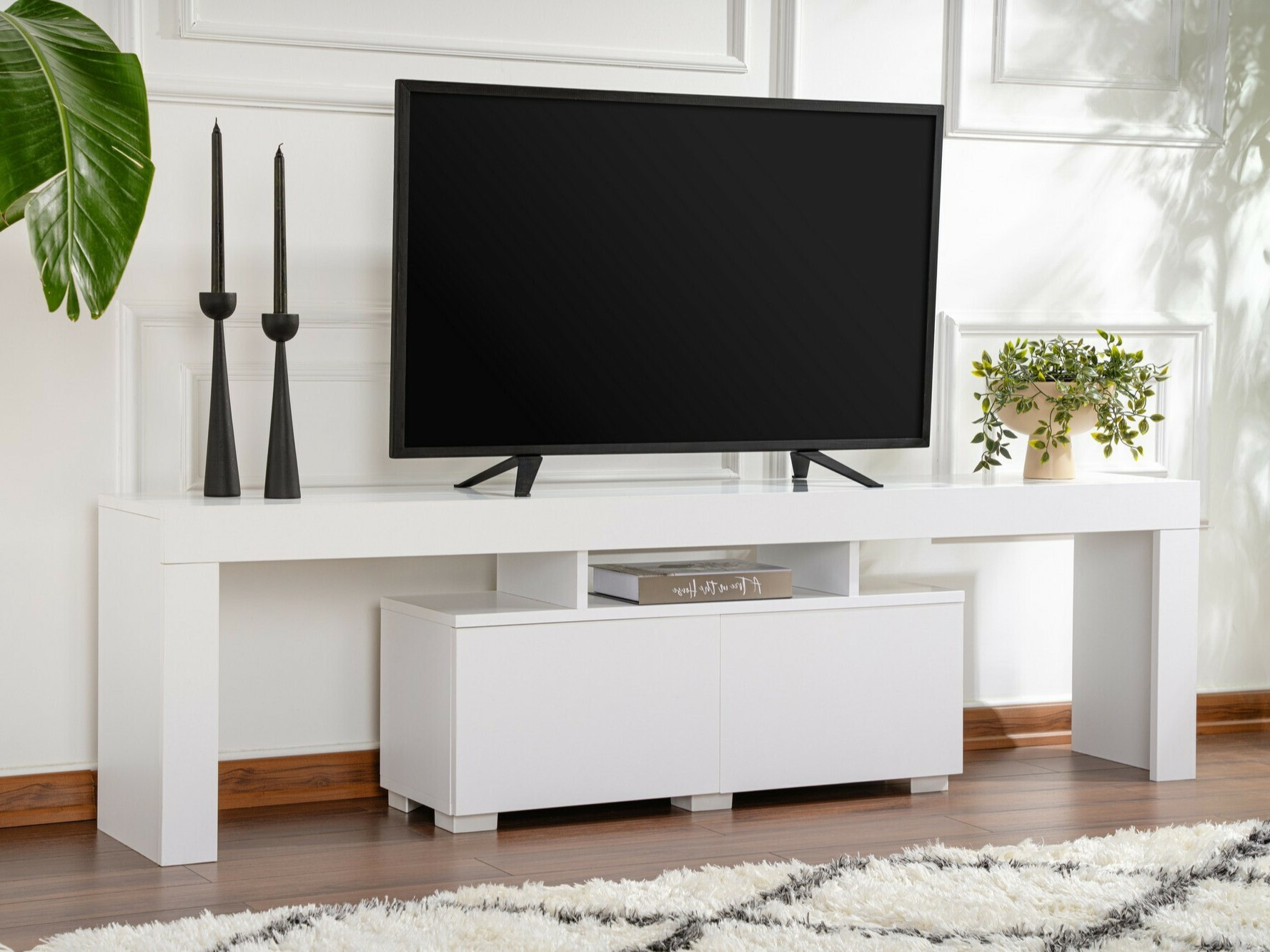 TV-omarica Novato 108 (Bela)