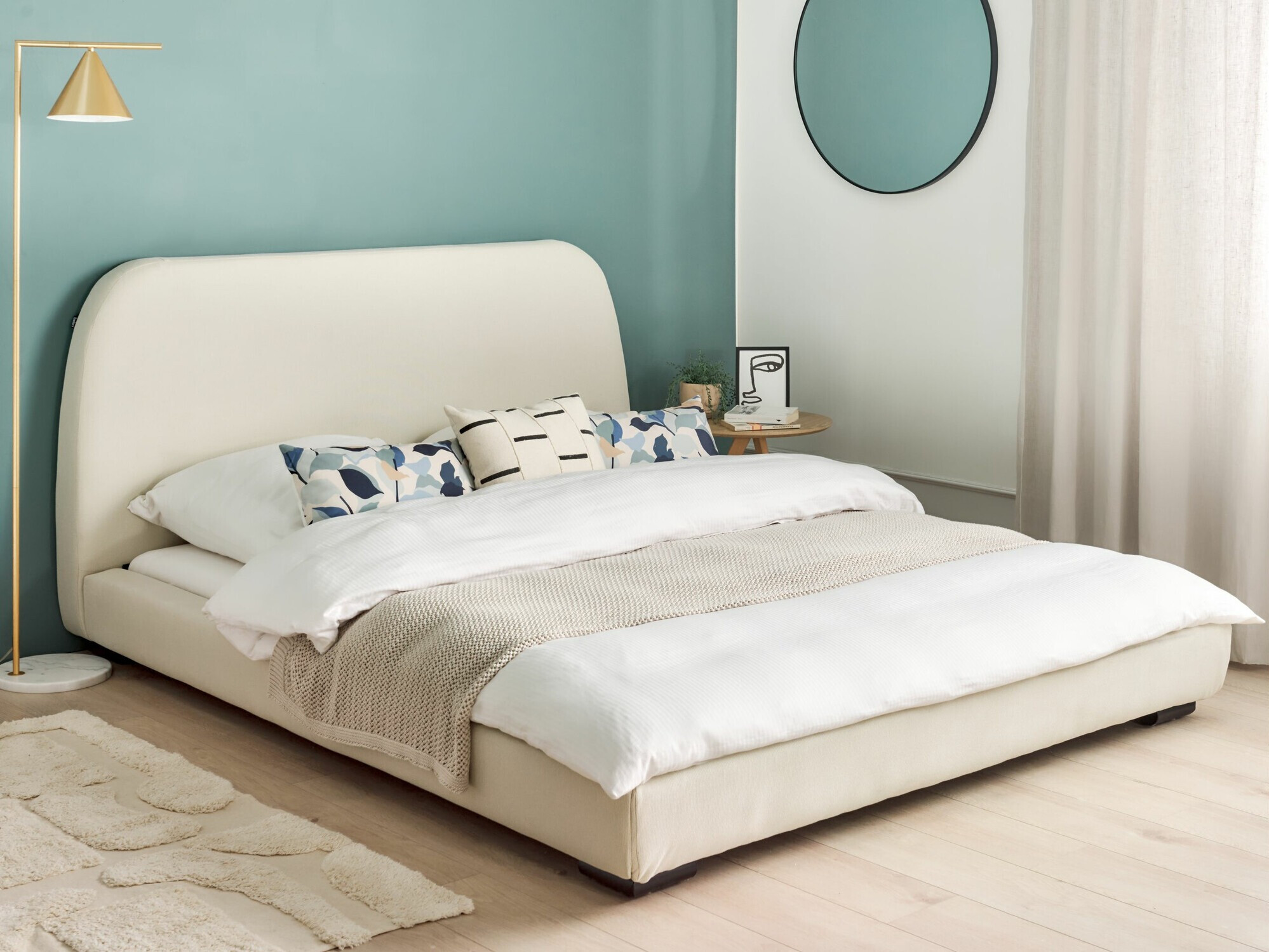 Postelja Berwyn 2208