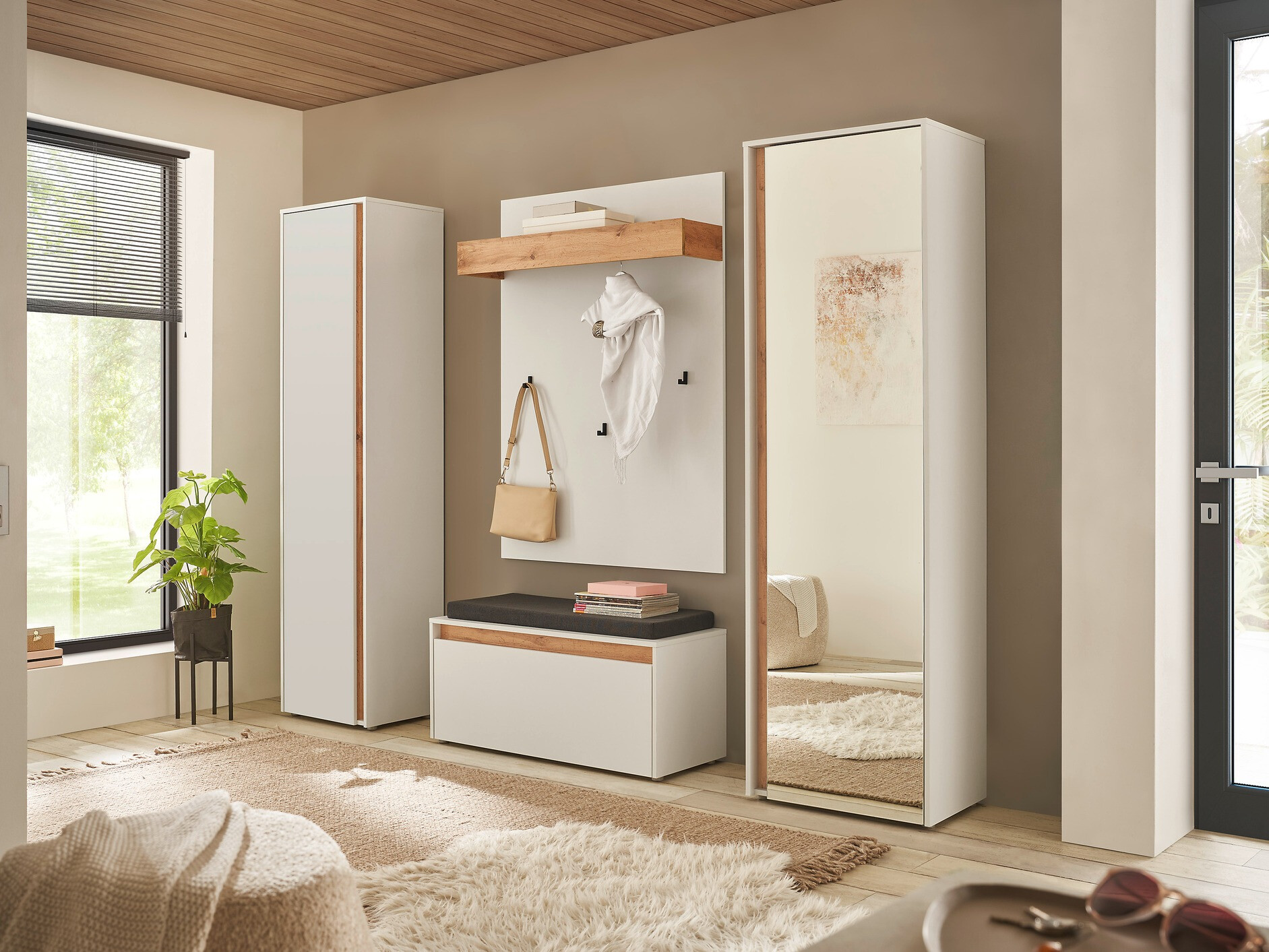 Garderobna omara Elbsori 161 (Bela)