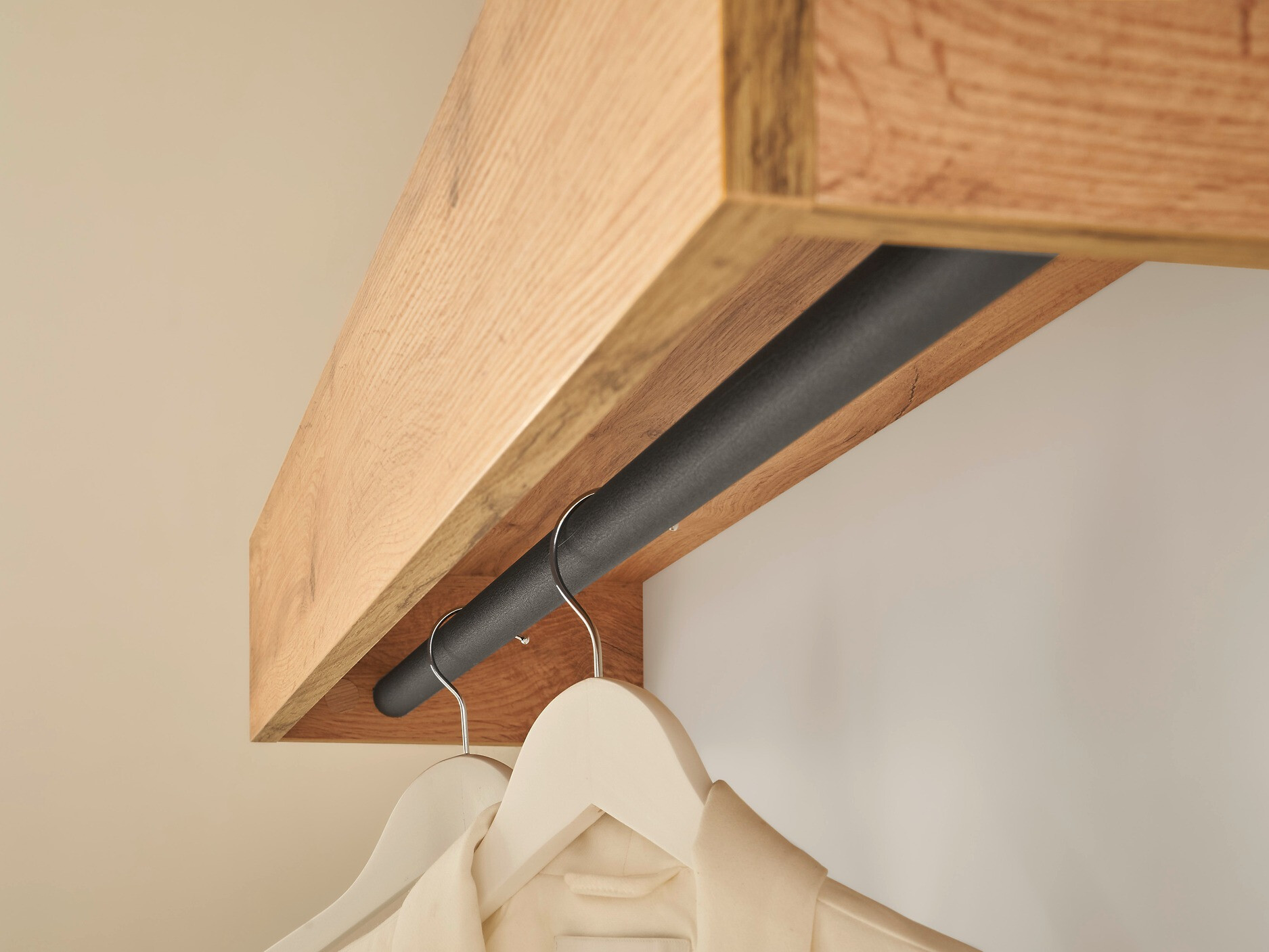 Obešalnik Elbsori 162 (Bela)