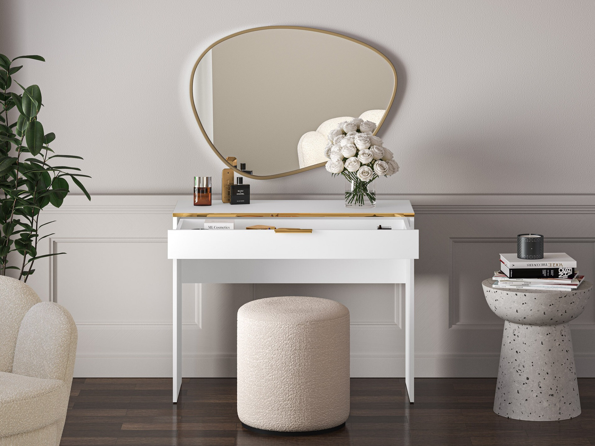 Toaletna mizica Odenovu 106