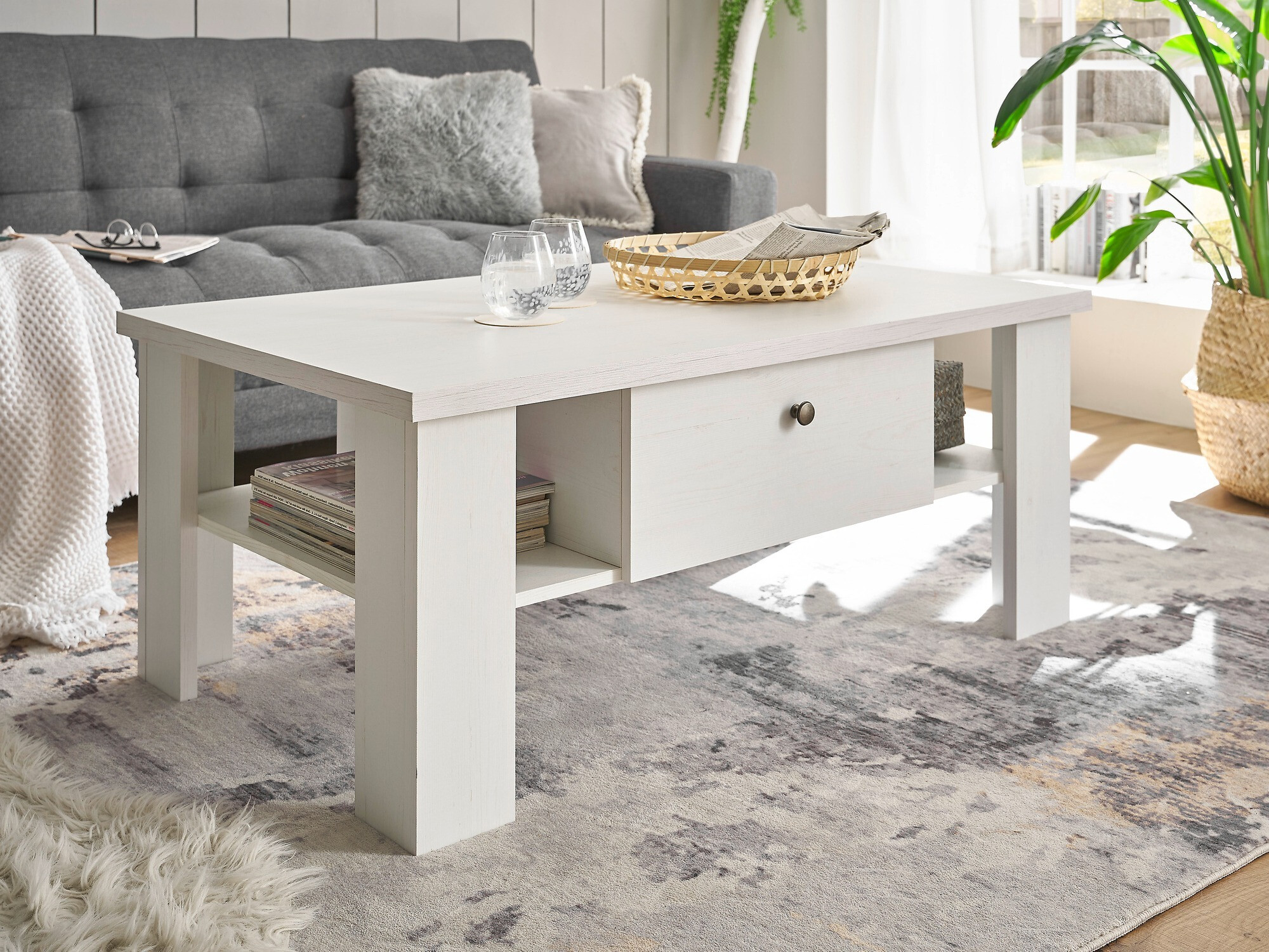 Klubska mizica Toletro 102