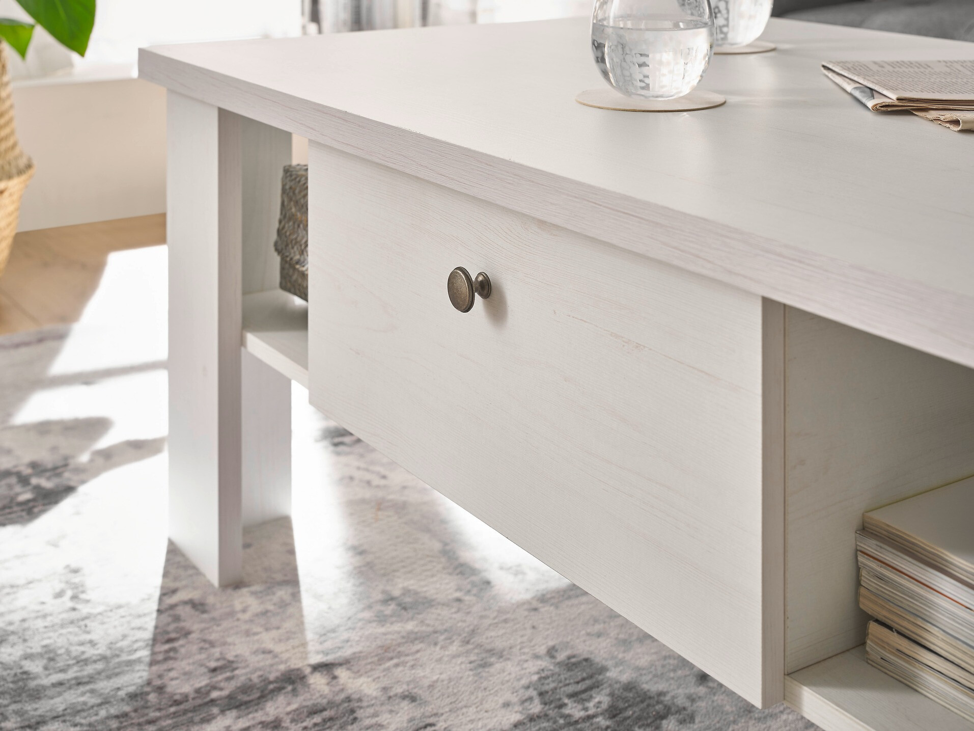 Klubska mizica Toletro 102