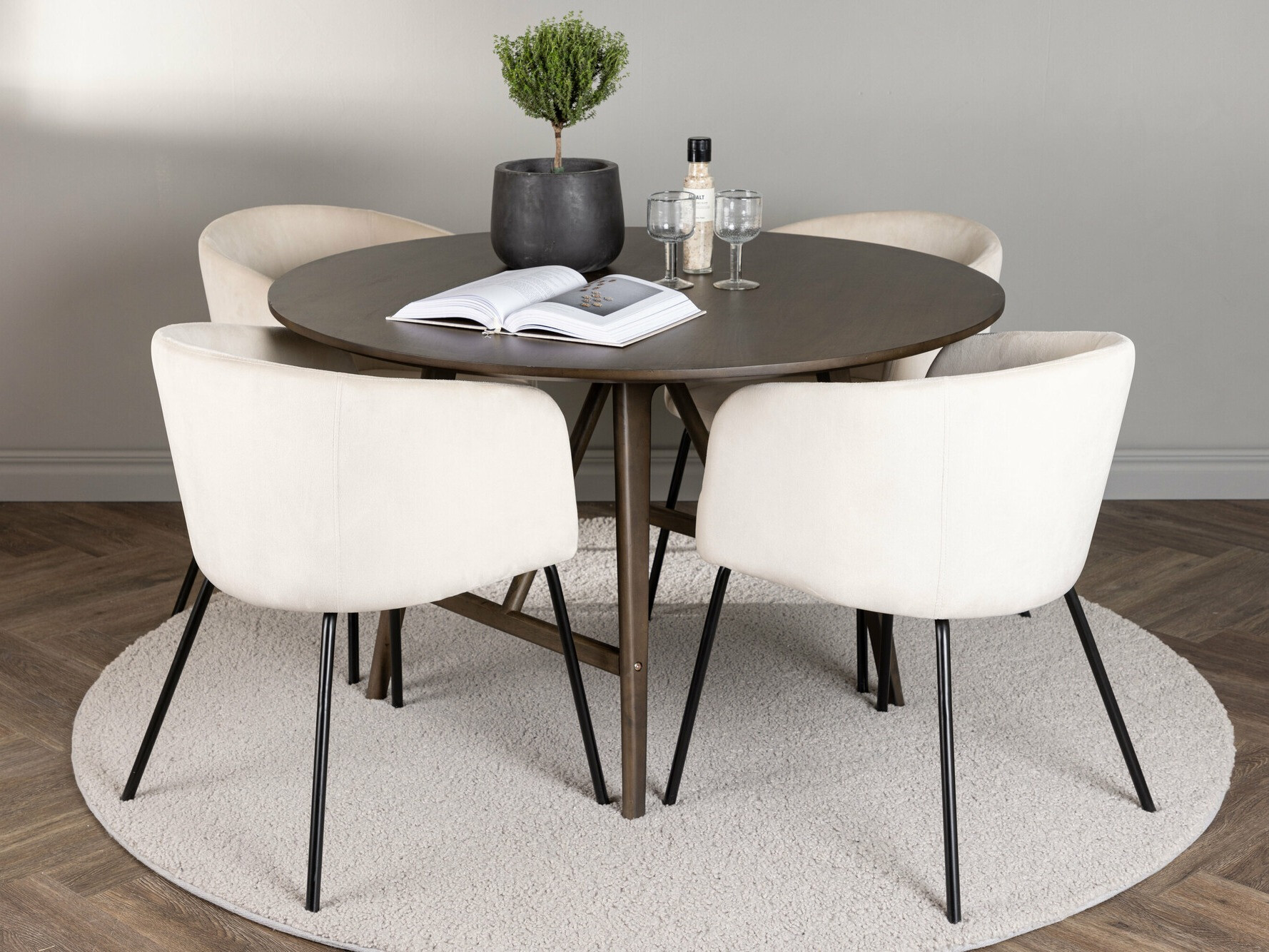 Jedilniški komplet Dallas 4584