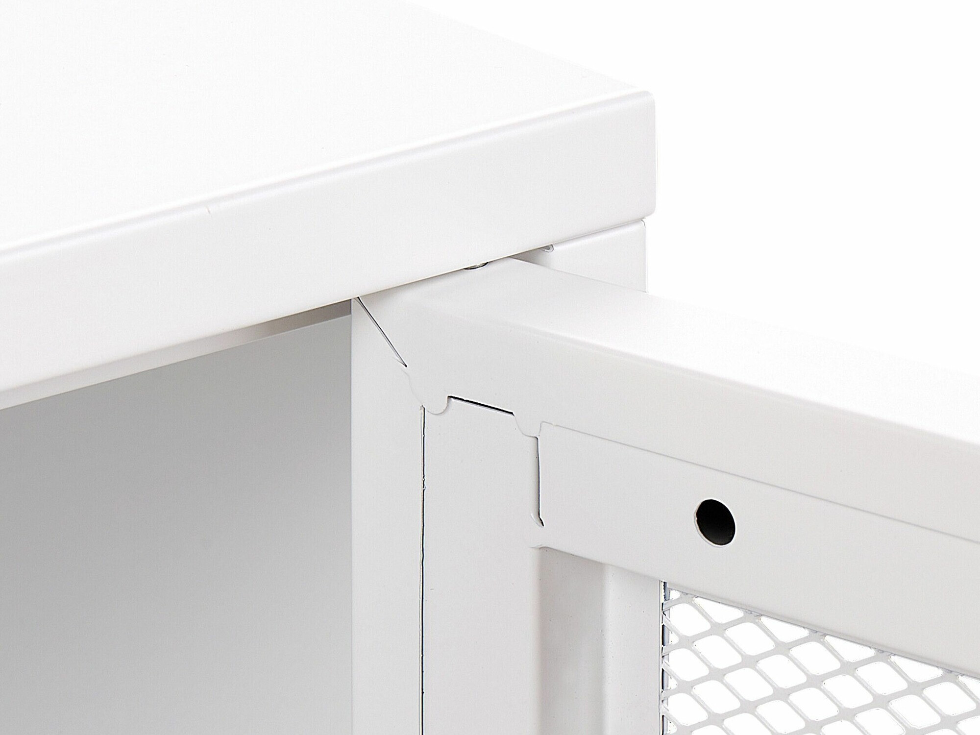 Nočna omarica Berwyn 2266 (Bela)