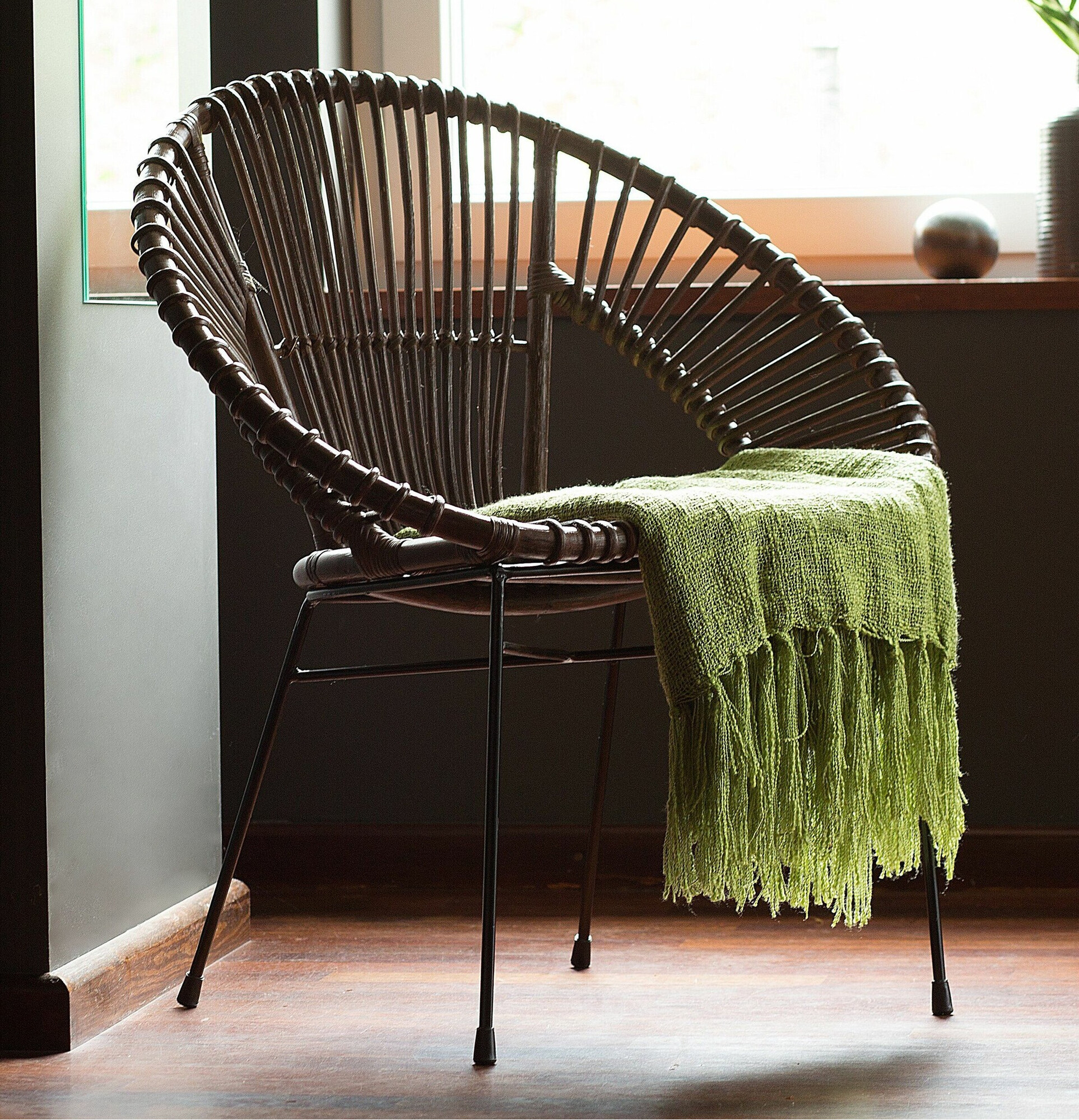 Stol Berwyn 2294 (Temno rjava)