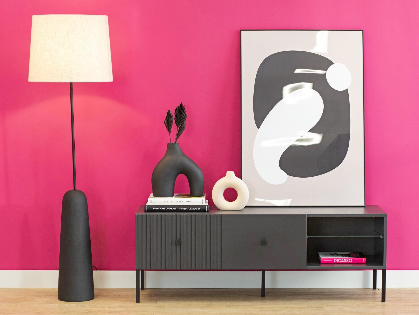 TV-omarica Etliva 104 (Antracit)