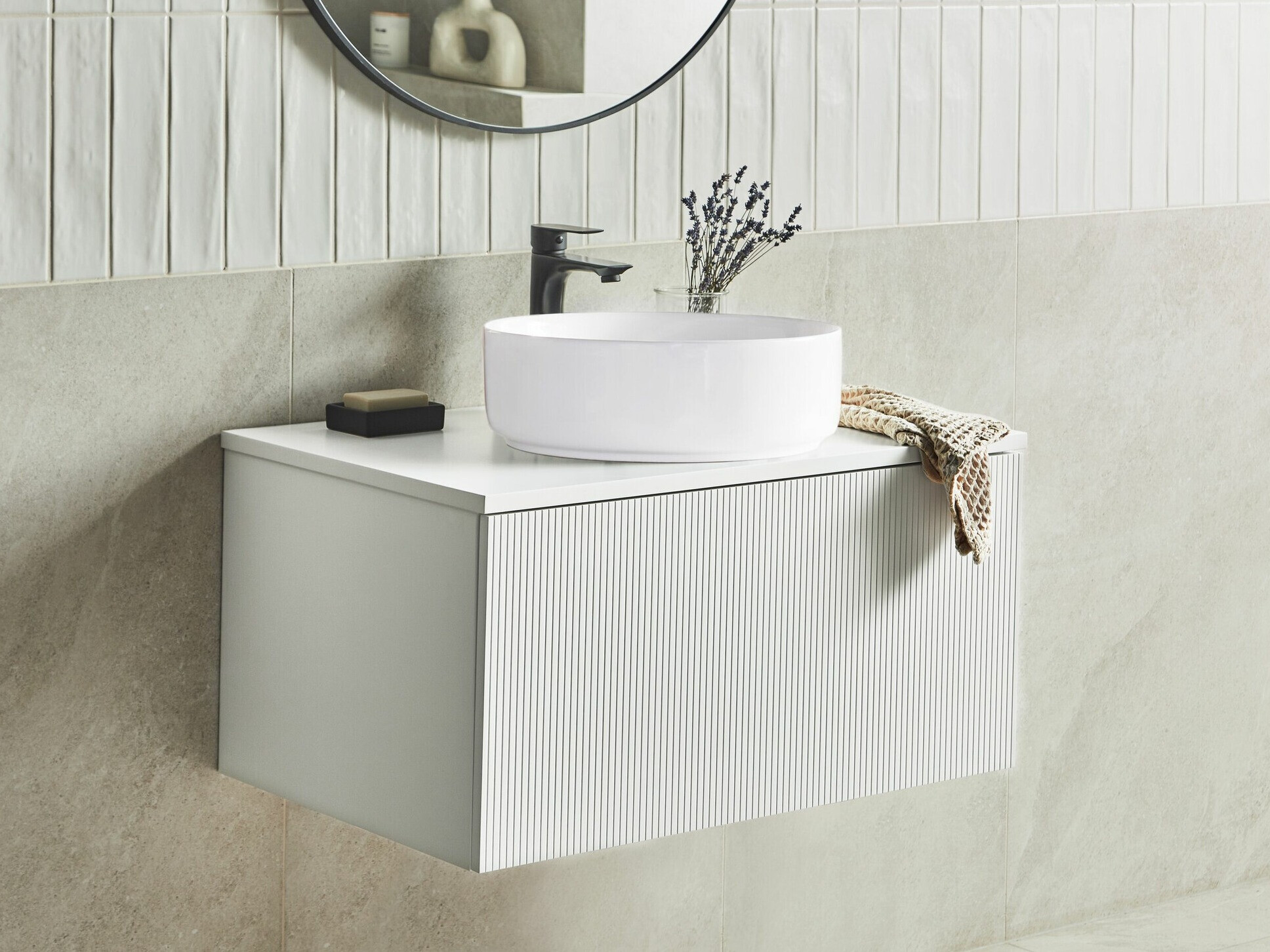 Viseča kopalniška omarica za umivalnik Berwyn 2346