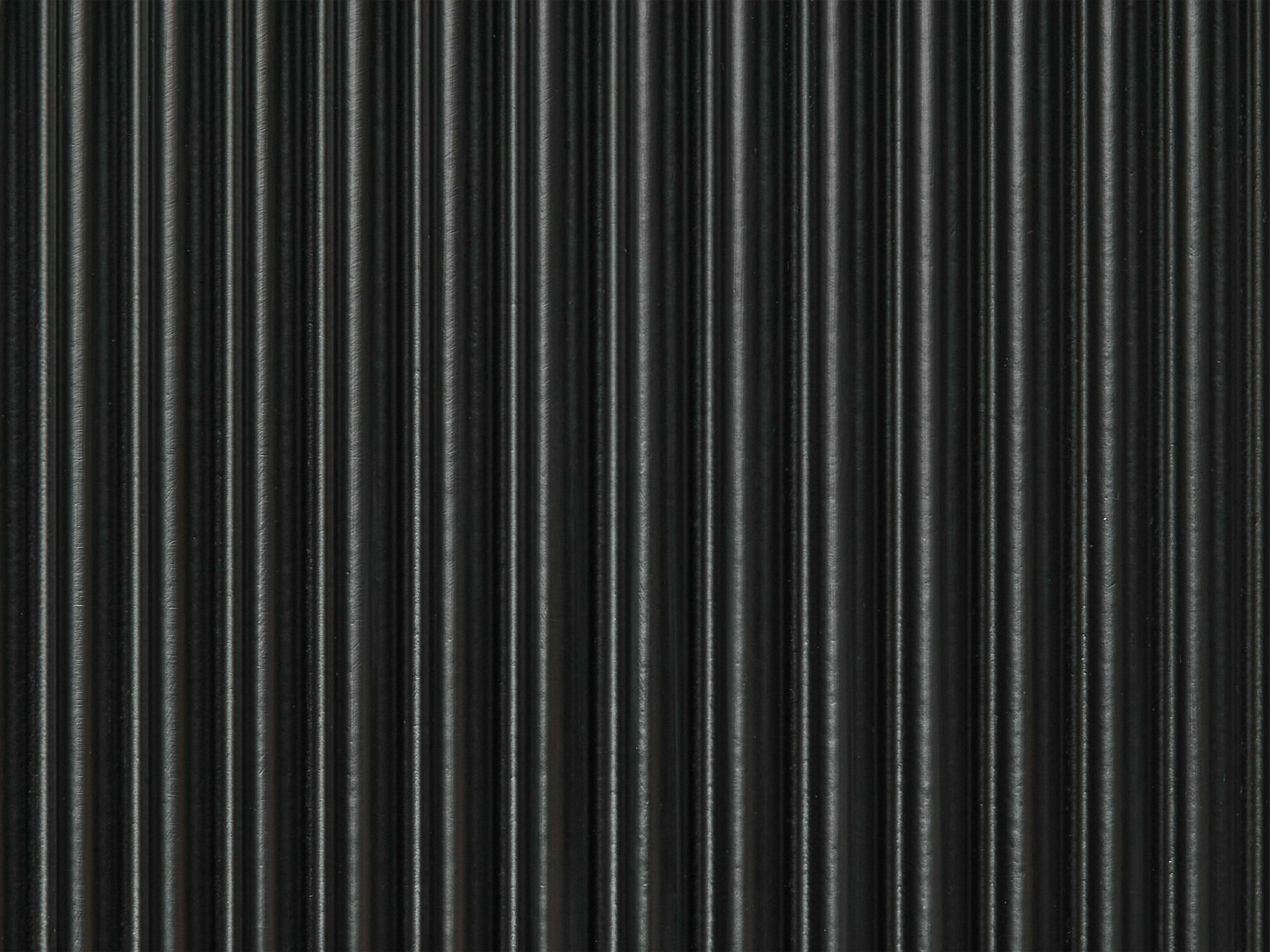 Miza Berwyn 2361 (Črna)