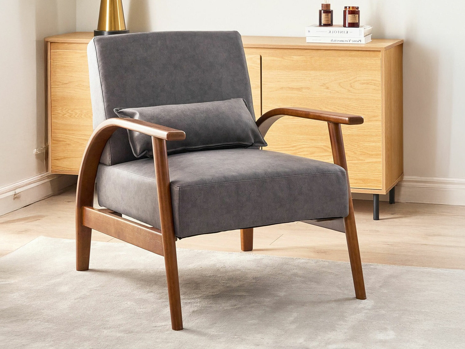 Fotelj Berwyn 2296 (Temno rjava + Temen les)