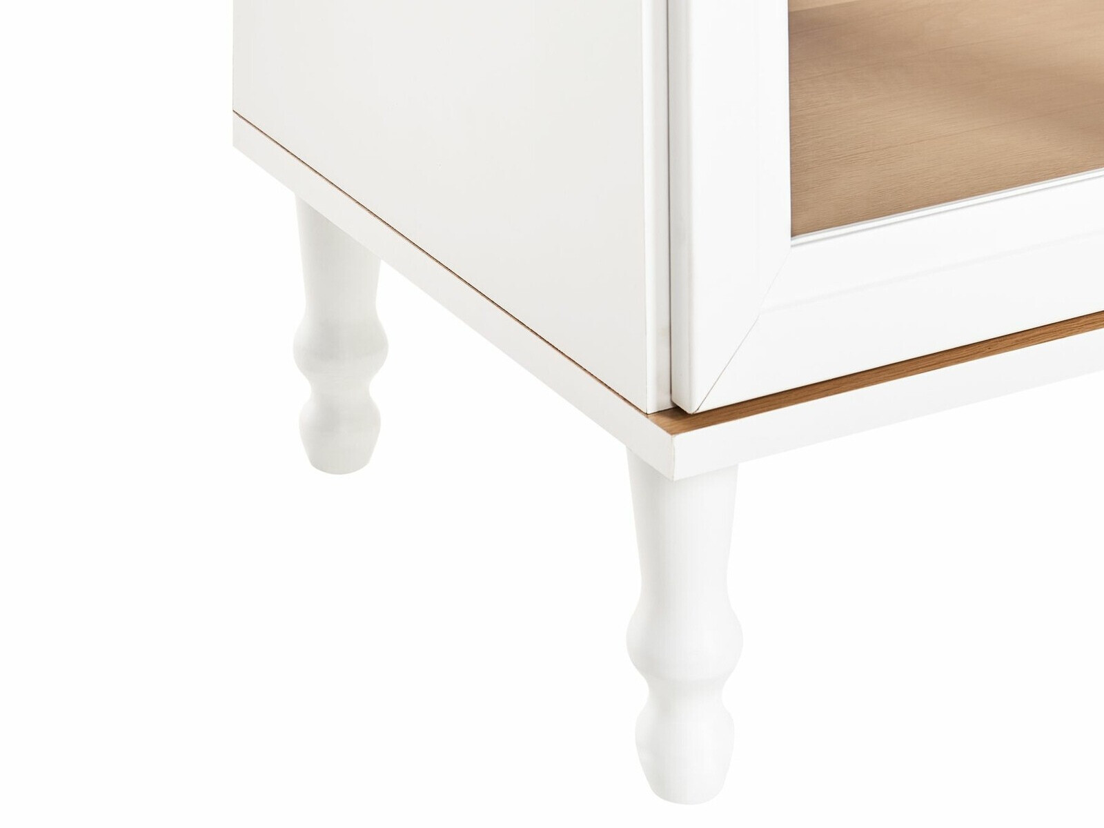 Regal Berwyn 2385 (Bela + Svetel les)