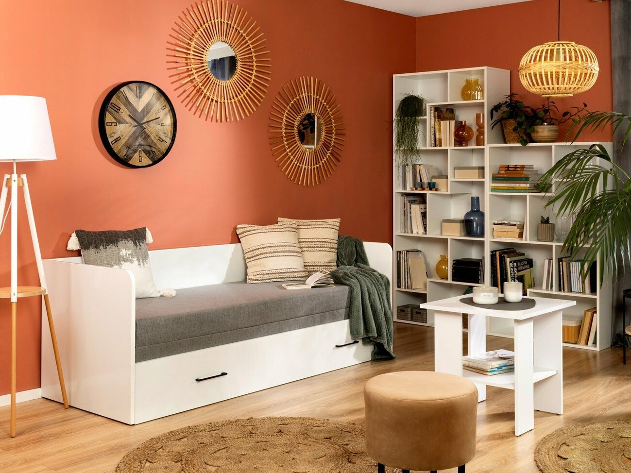 Klubska mizica Novsore 124 (Bela)