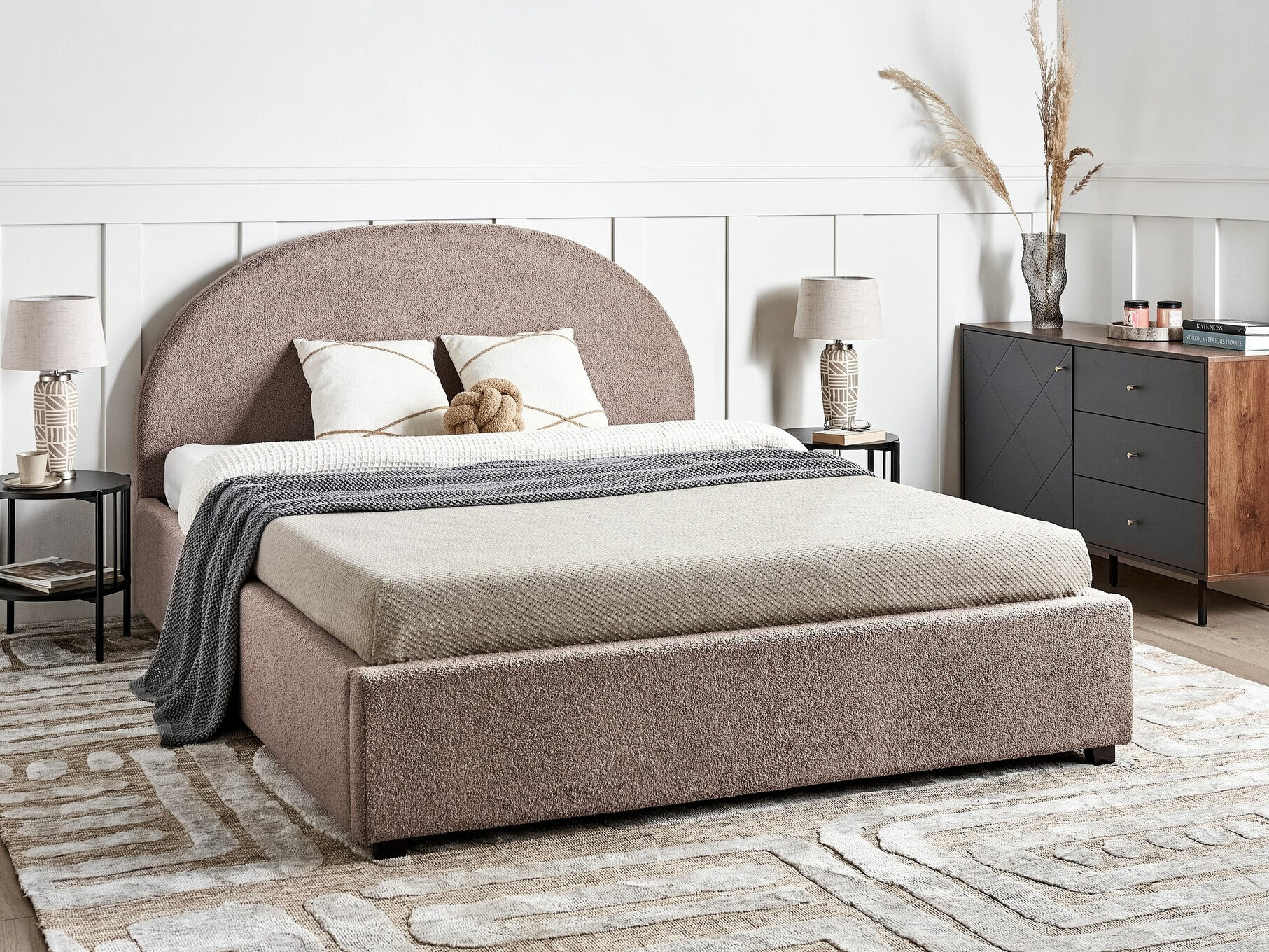 Postelja Berwyn 282 (Taupe)