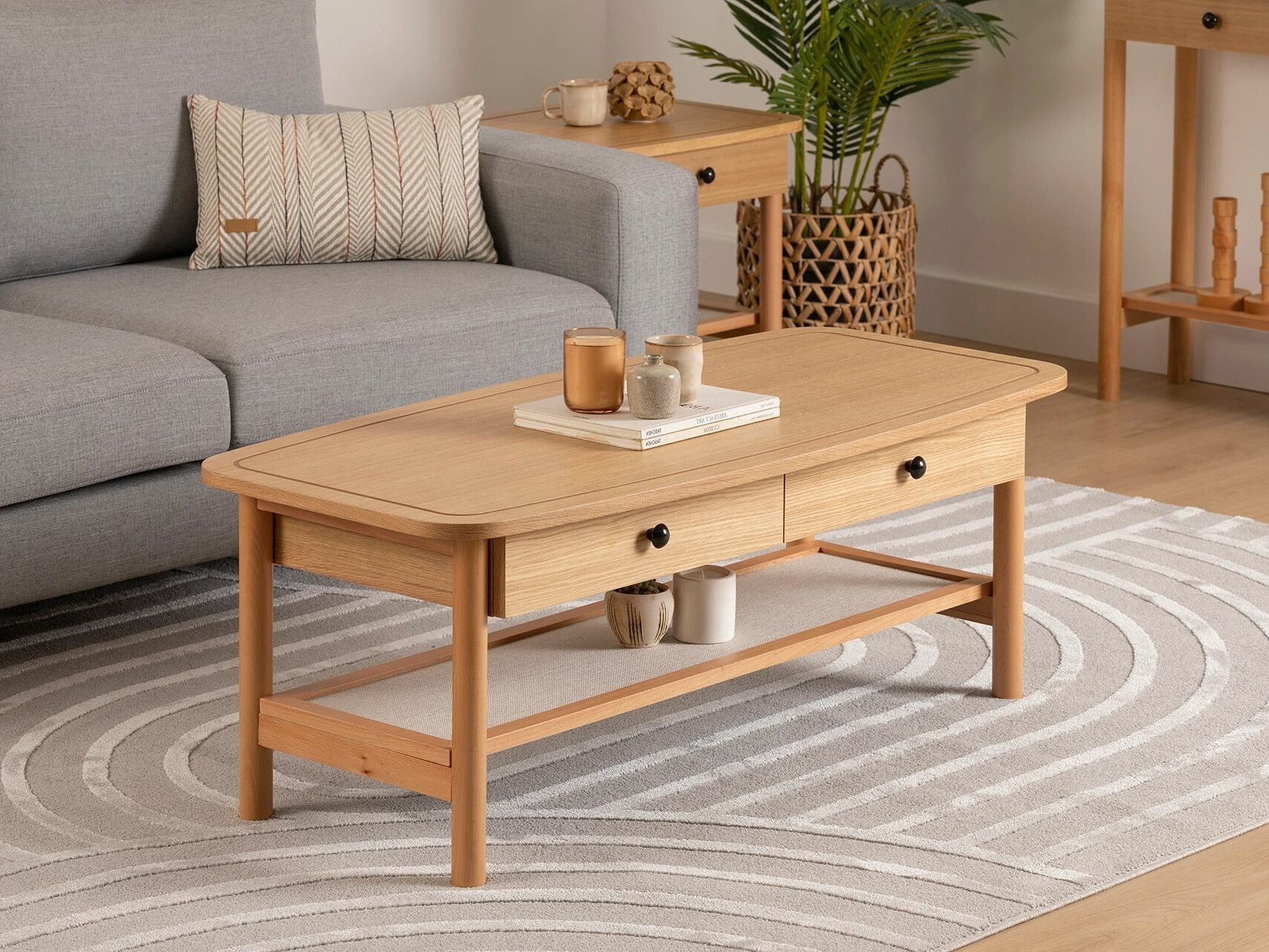 Klubska mizica Kailua 2329