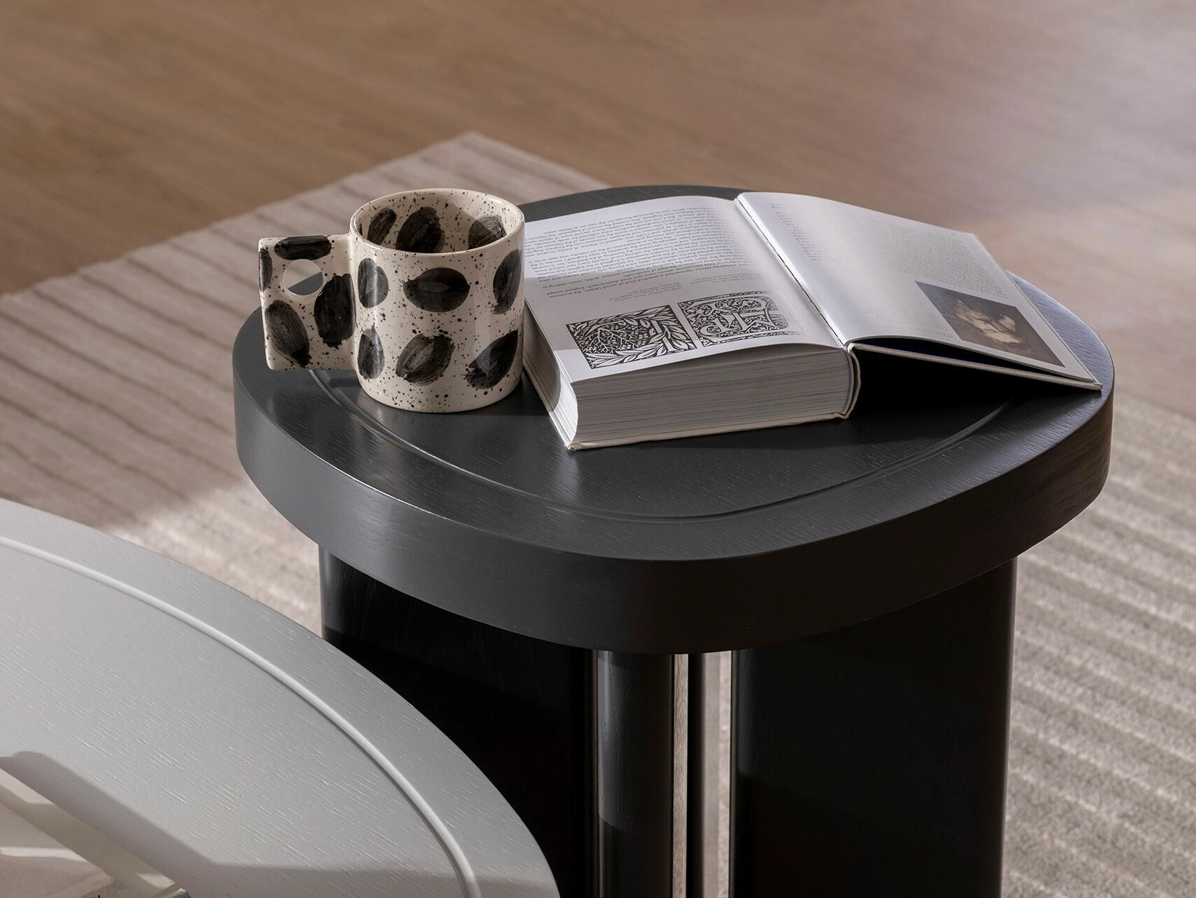 Stranska mizica Kailua 2332