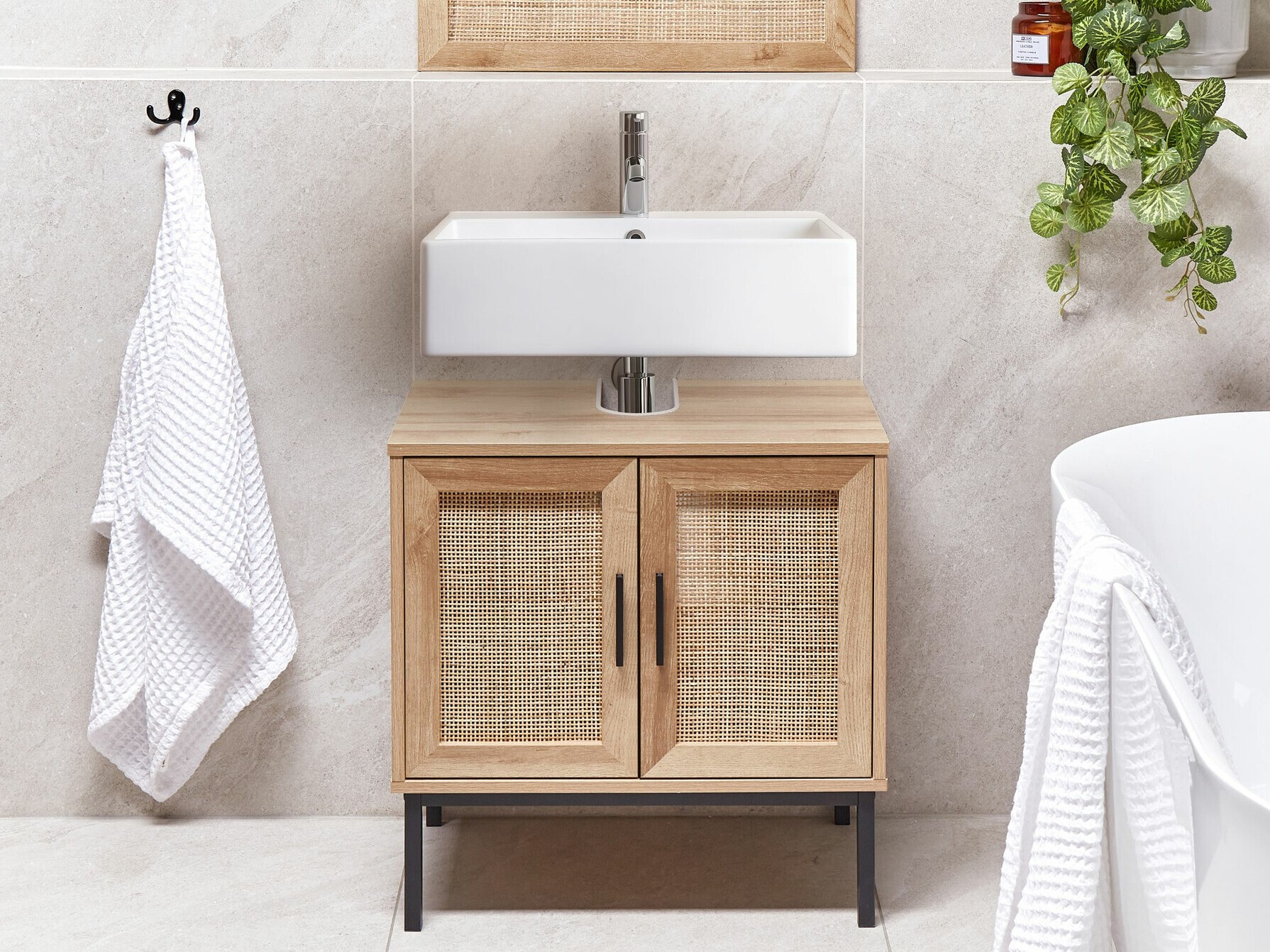 Prostostoječa kopalniška omarica za umivalnik Meldoru 105