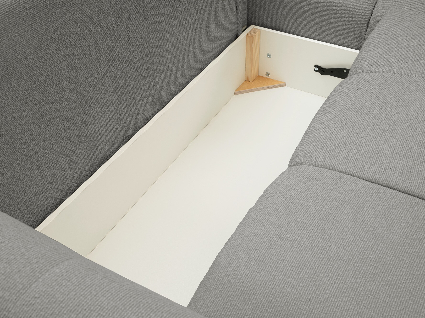 Kotna garnitura Kingston 146 (Nerdic Mouse)